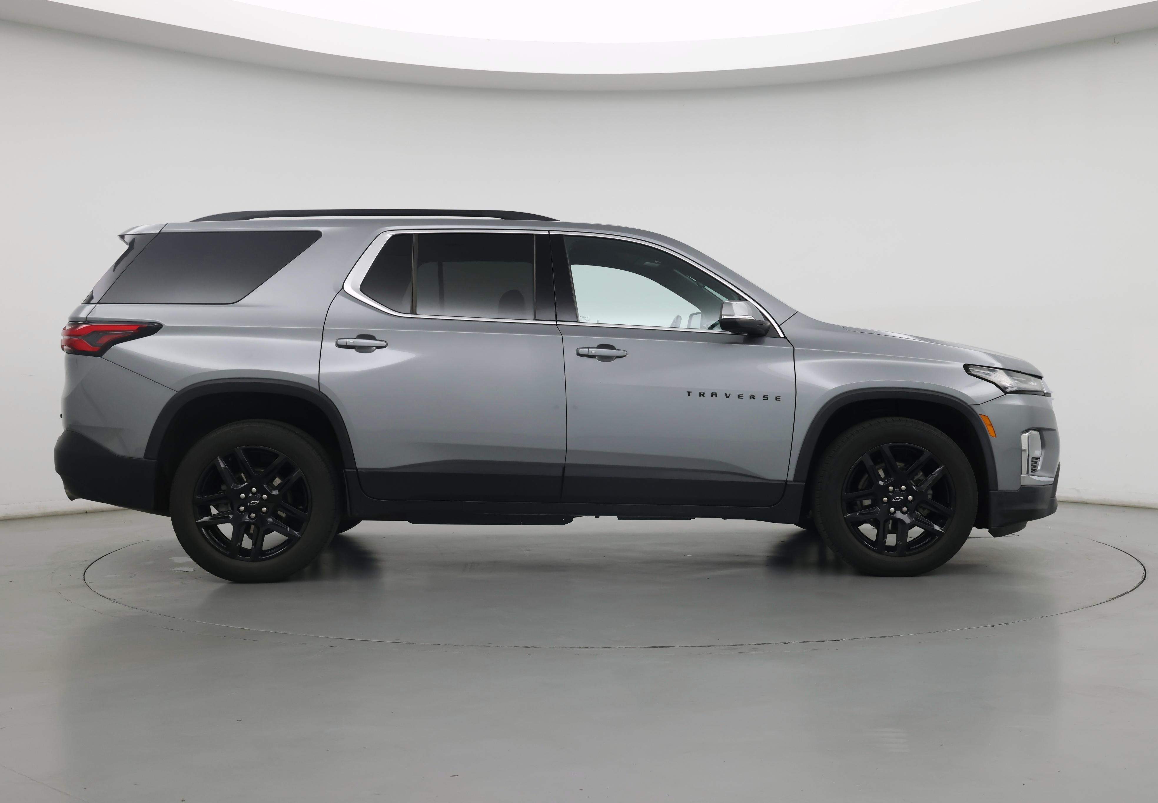 Thumbnail: 2023 Chevrolet Traverse - 7