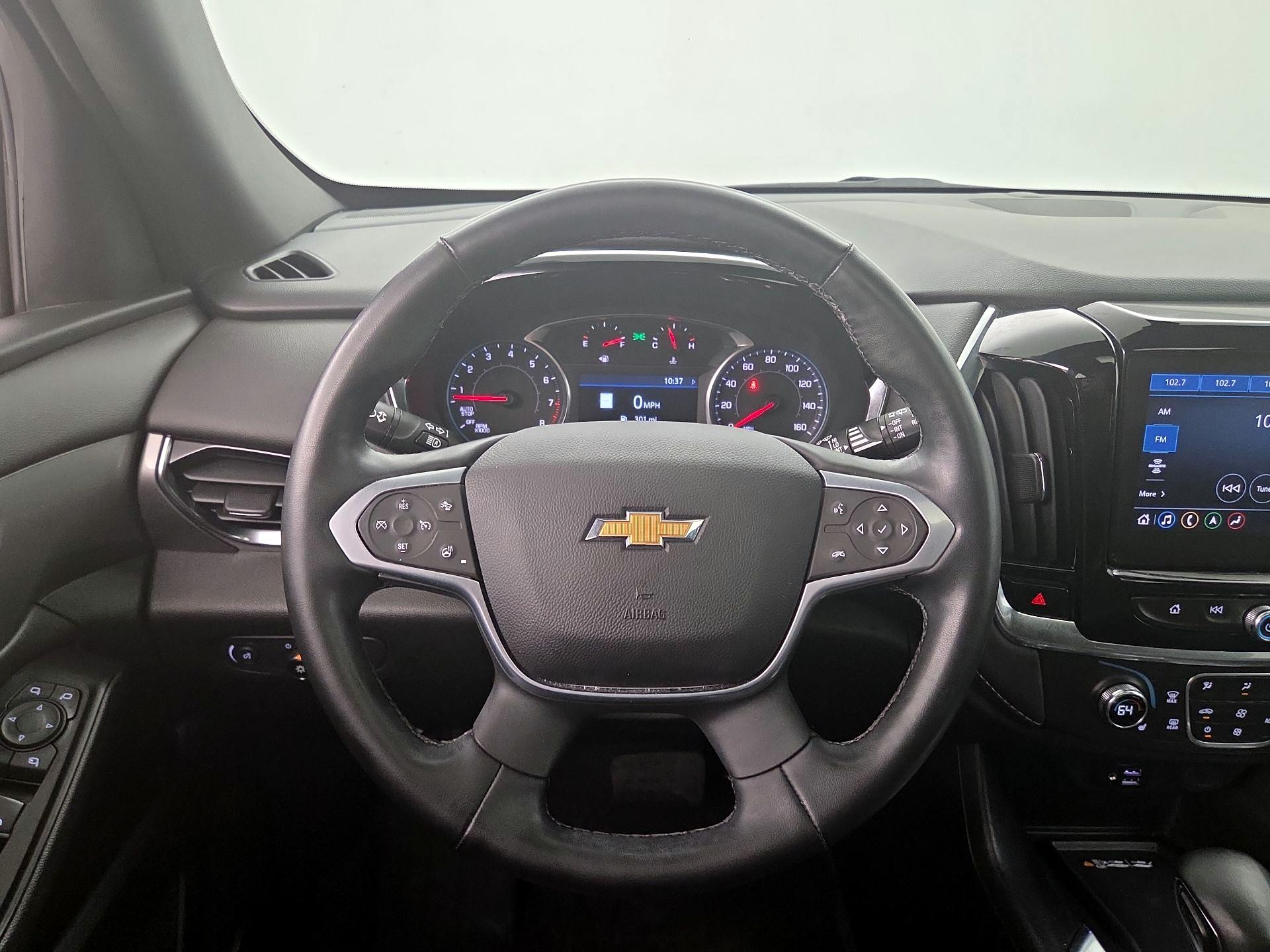 Thumbnail: 2023 Chevrolet Traverse - 10