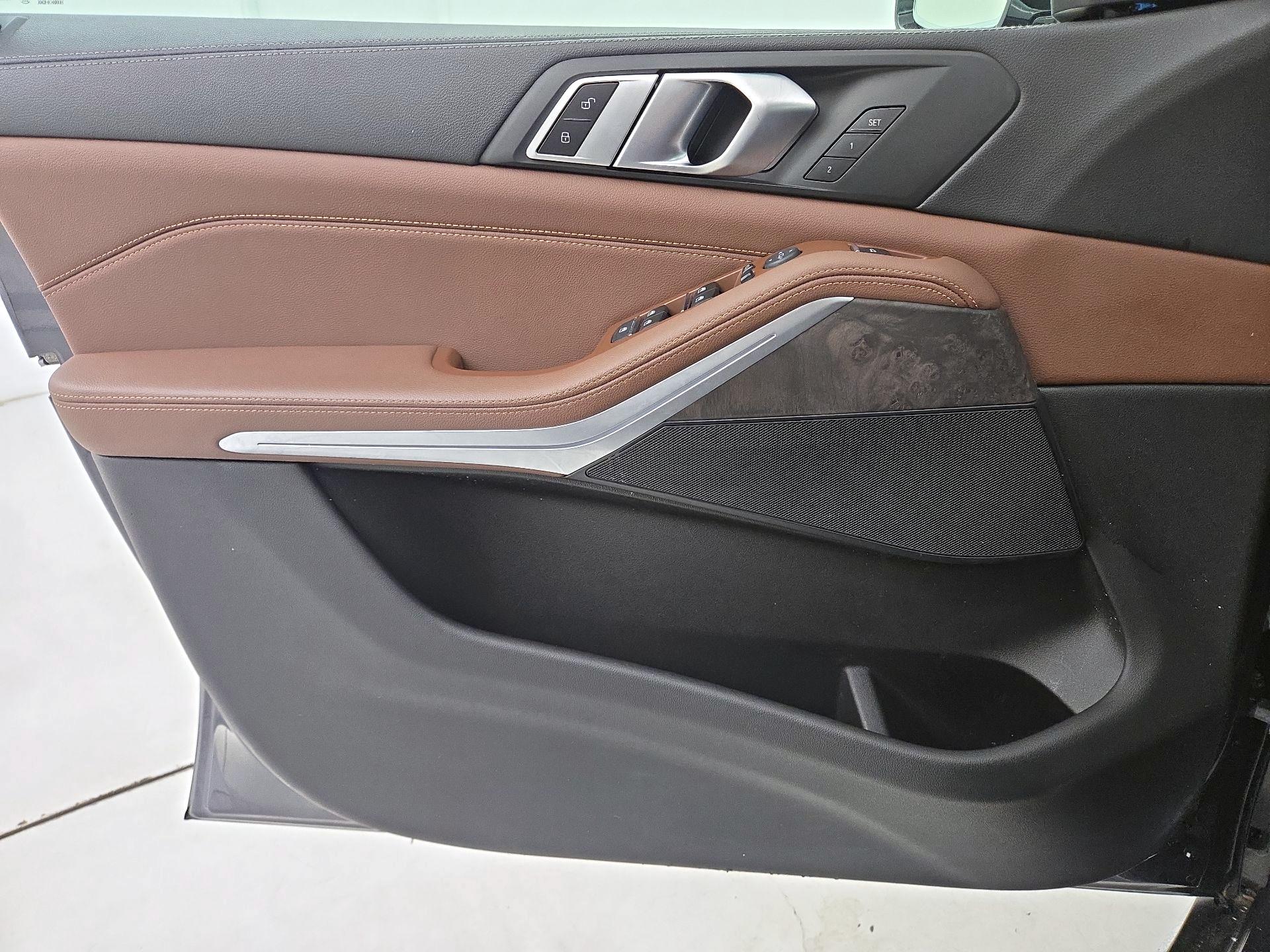 Thumbnail: 2020 BMW X5 - 12