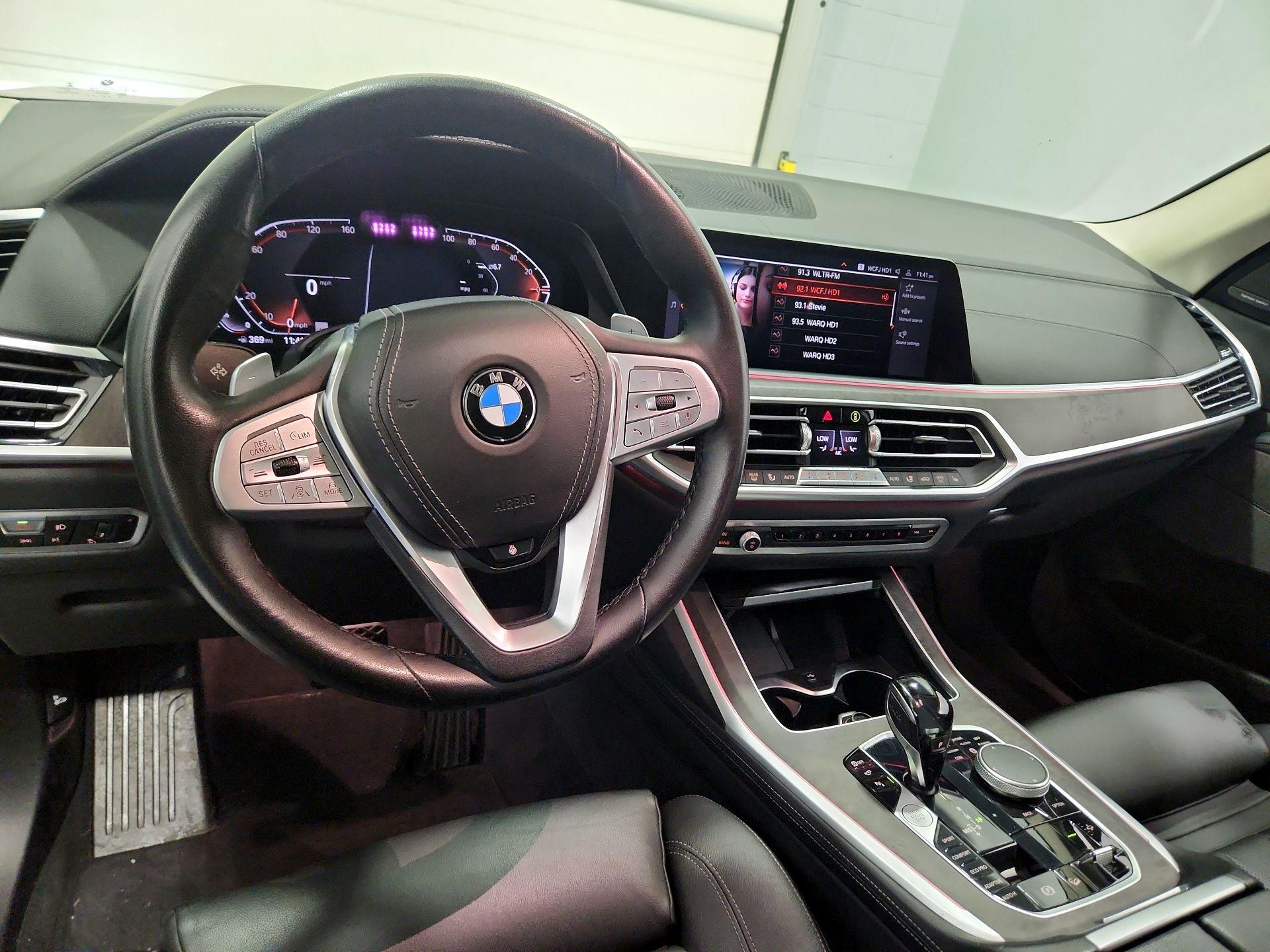 Thumbnail: 2021 BMW X7 - 9