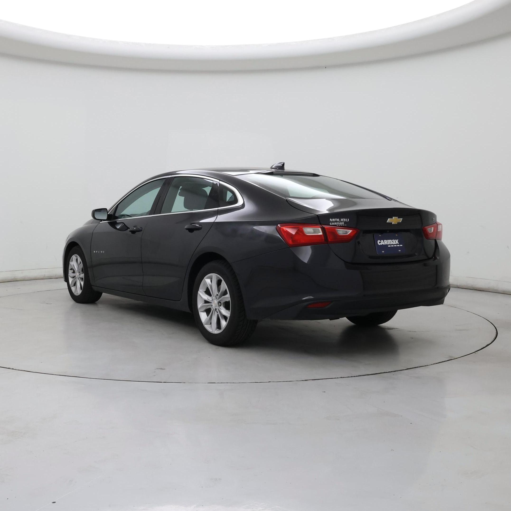 Thumbnail: 2023 Chevrolet Malibu - 2
