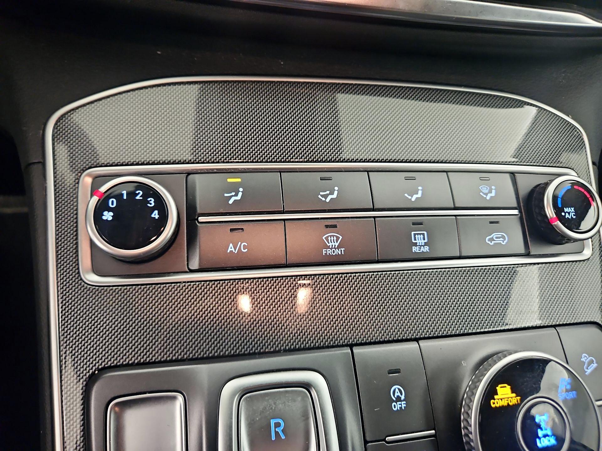 Thumbnail: 2022 Hyundai Santa Fe - 16