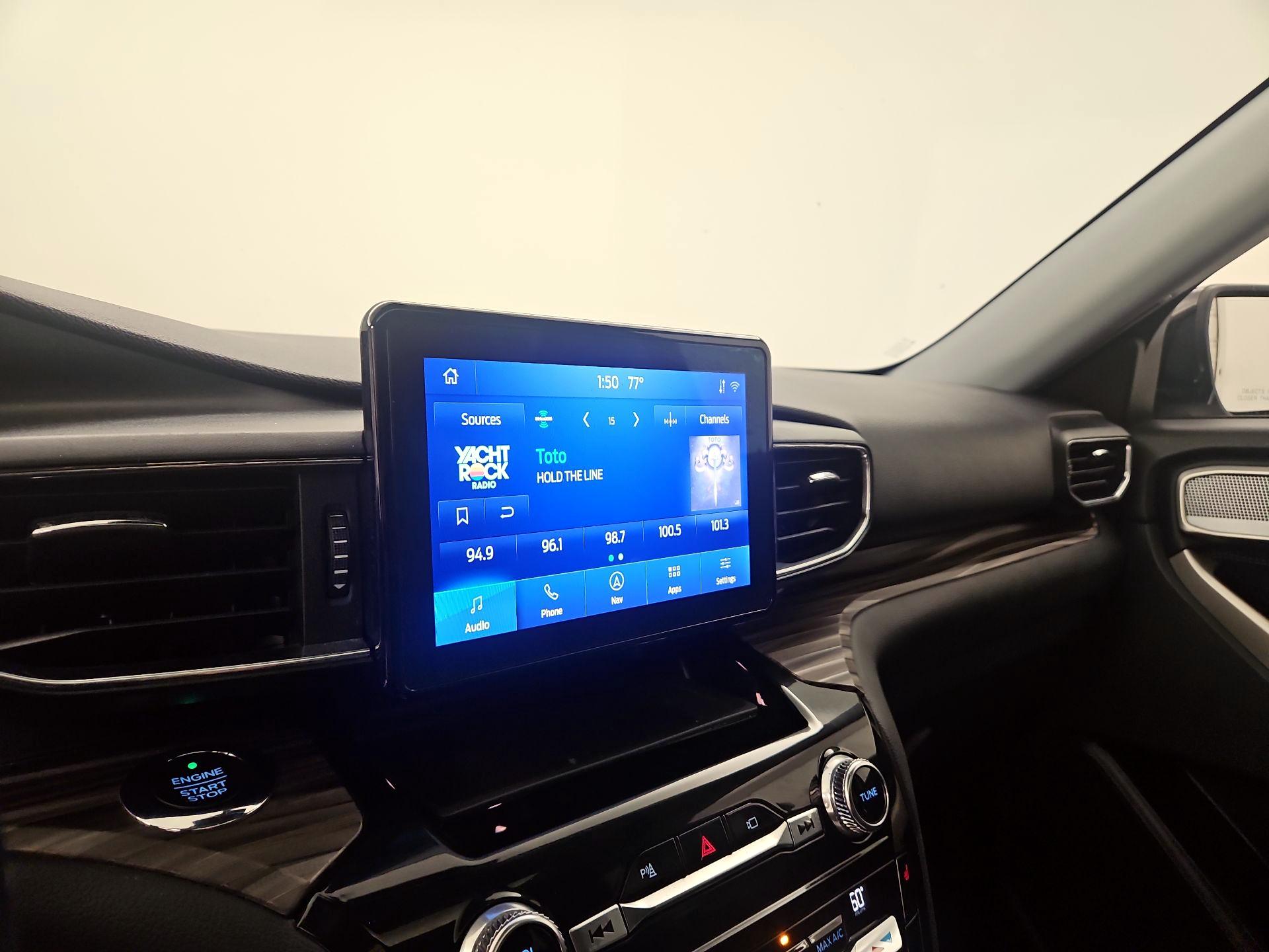 Thumbnail: 2021 Ford Explorer - 16