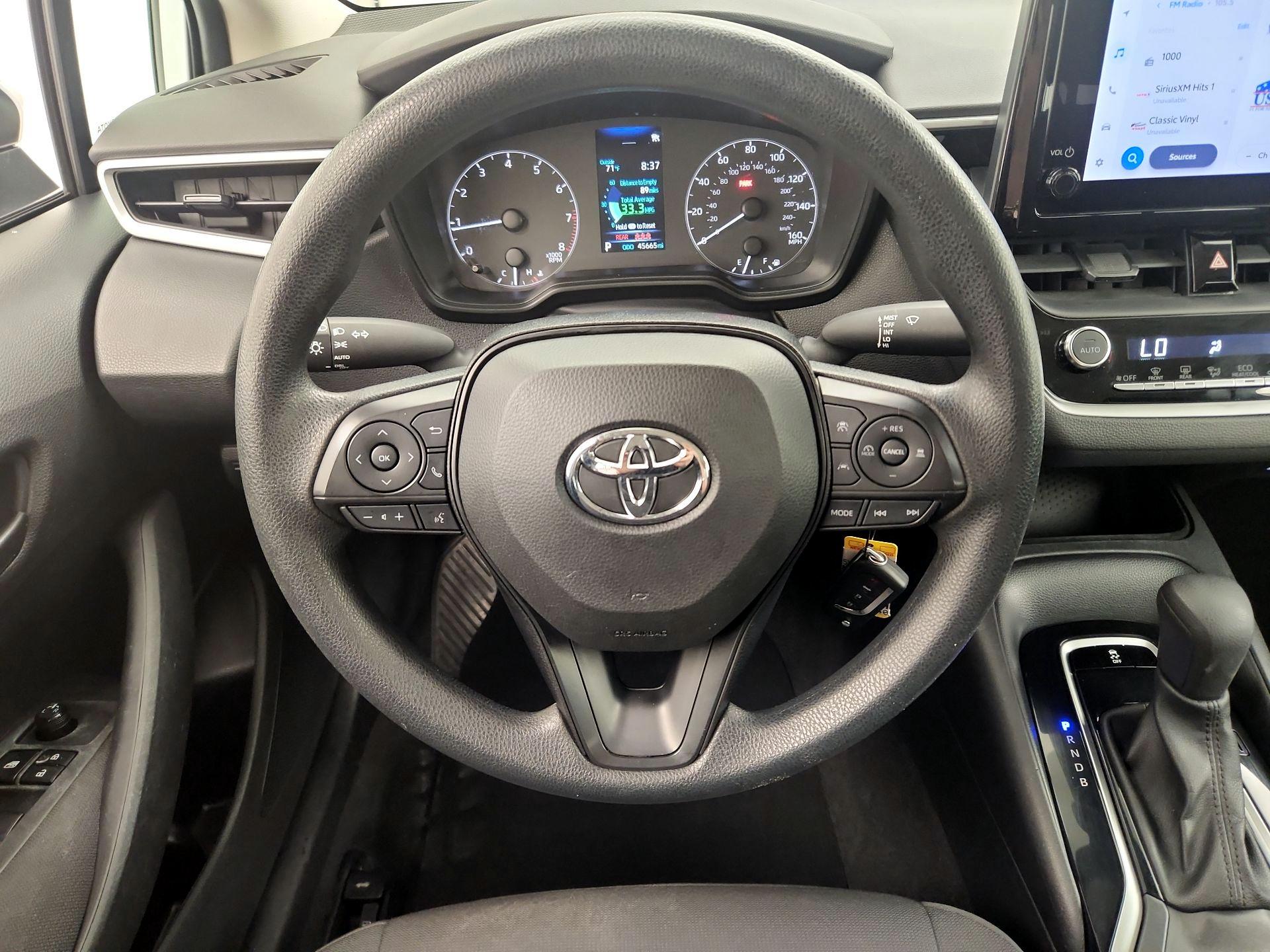 Thumbnail: 2023 Toyota Corolla - 10