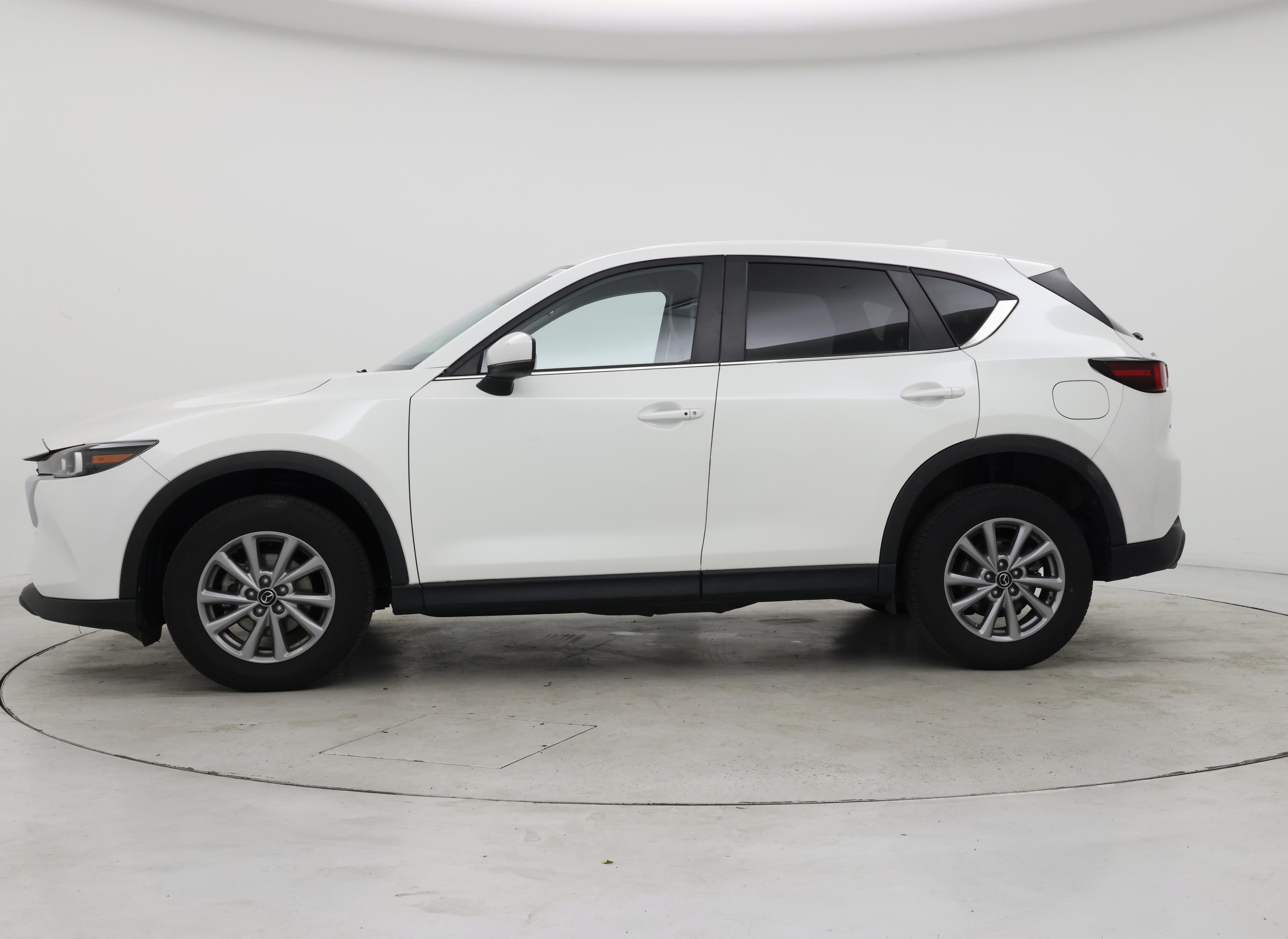Thumbnail: 2023 Mazda CX-5 - 3