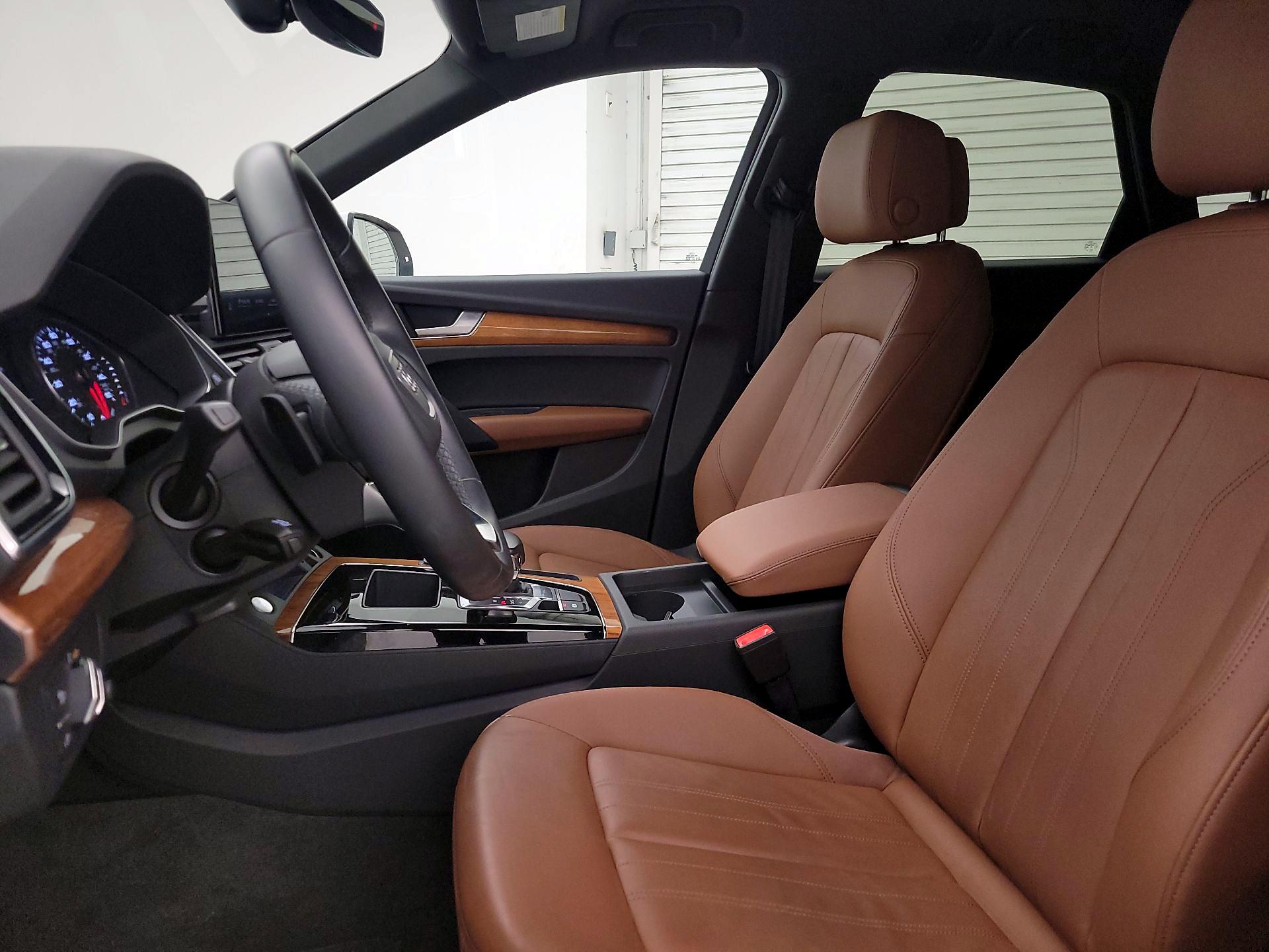 Thumbnail: 2023 Audi Q5 - 11