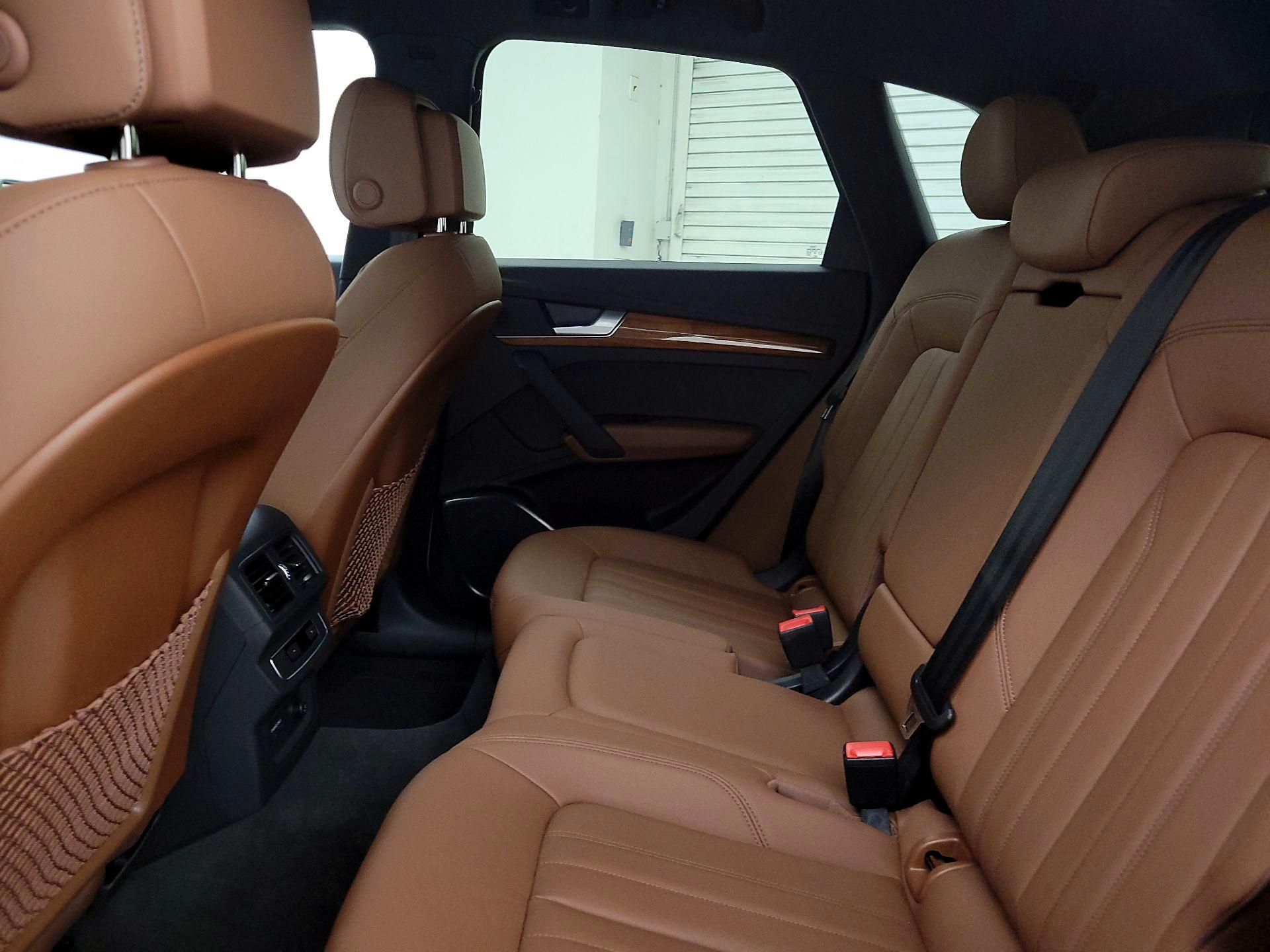 Thumbnail: 2023 Audi Q5 - 19
