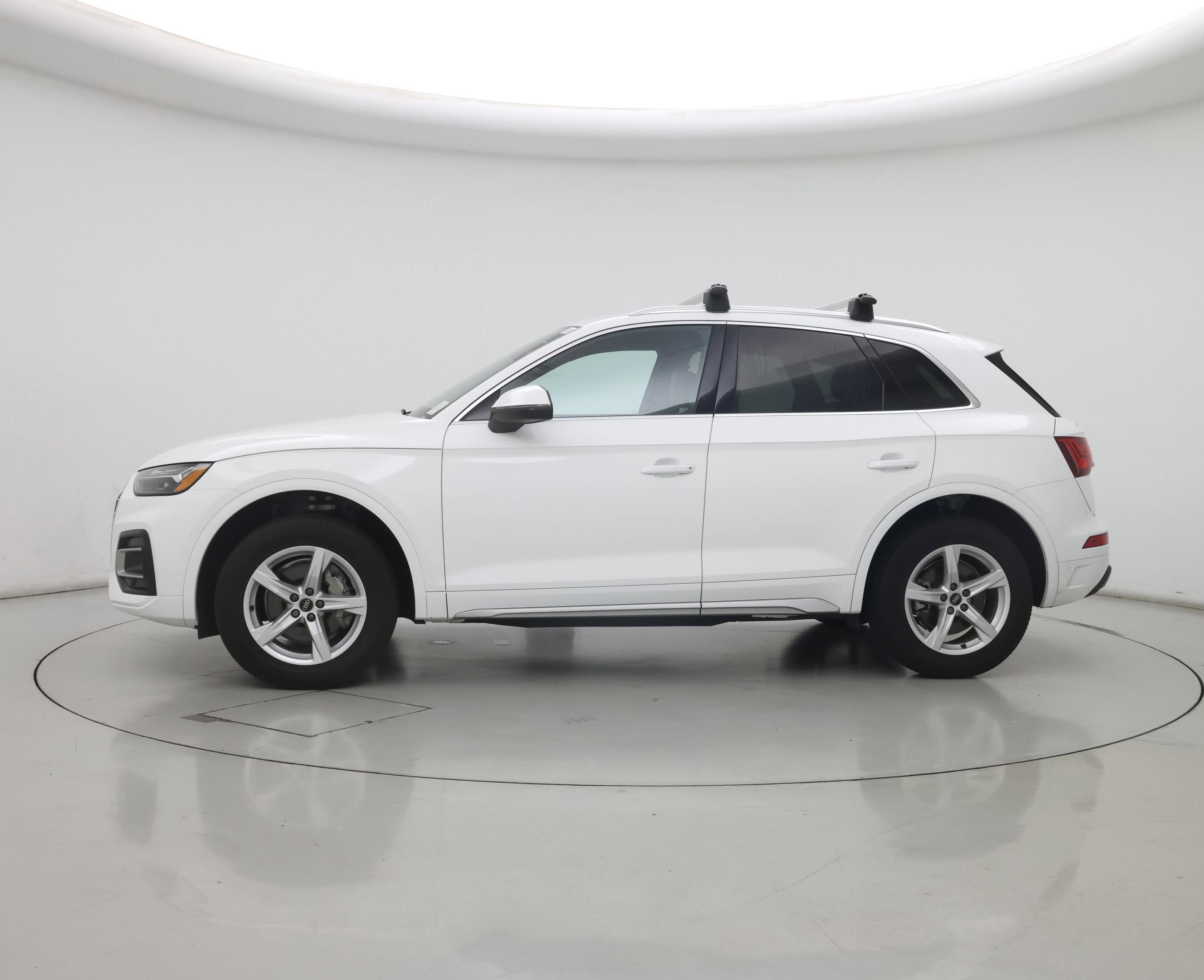Thumbnail: 2023 Audi Q5 - 3