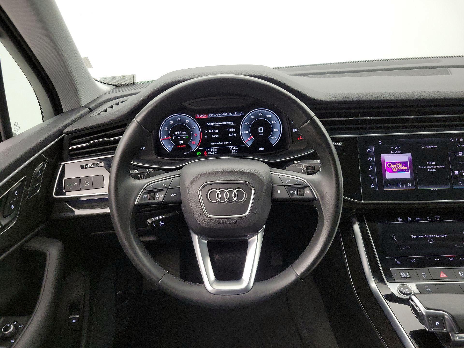 Thumbnail: 2022 Audi Q7 - 10