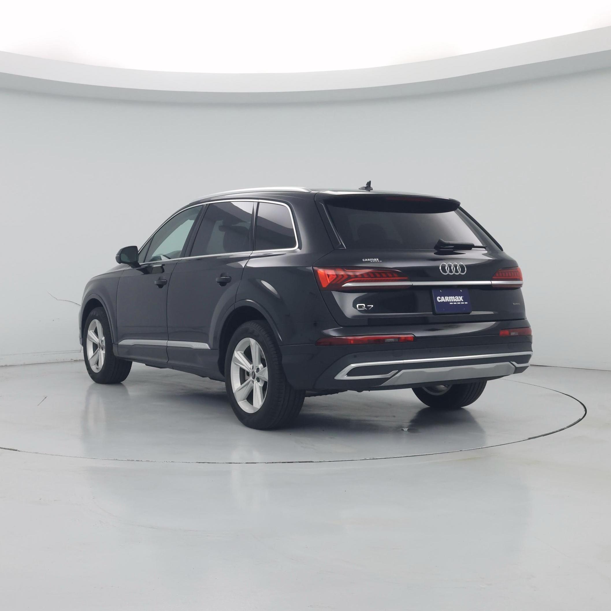 Thumbnail: 2023 Audi Q7 - 2