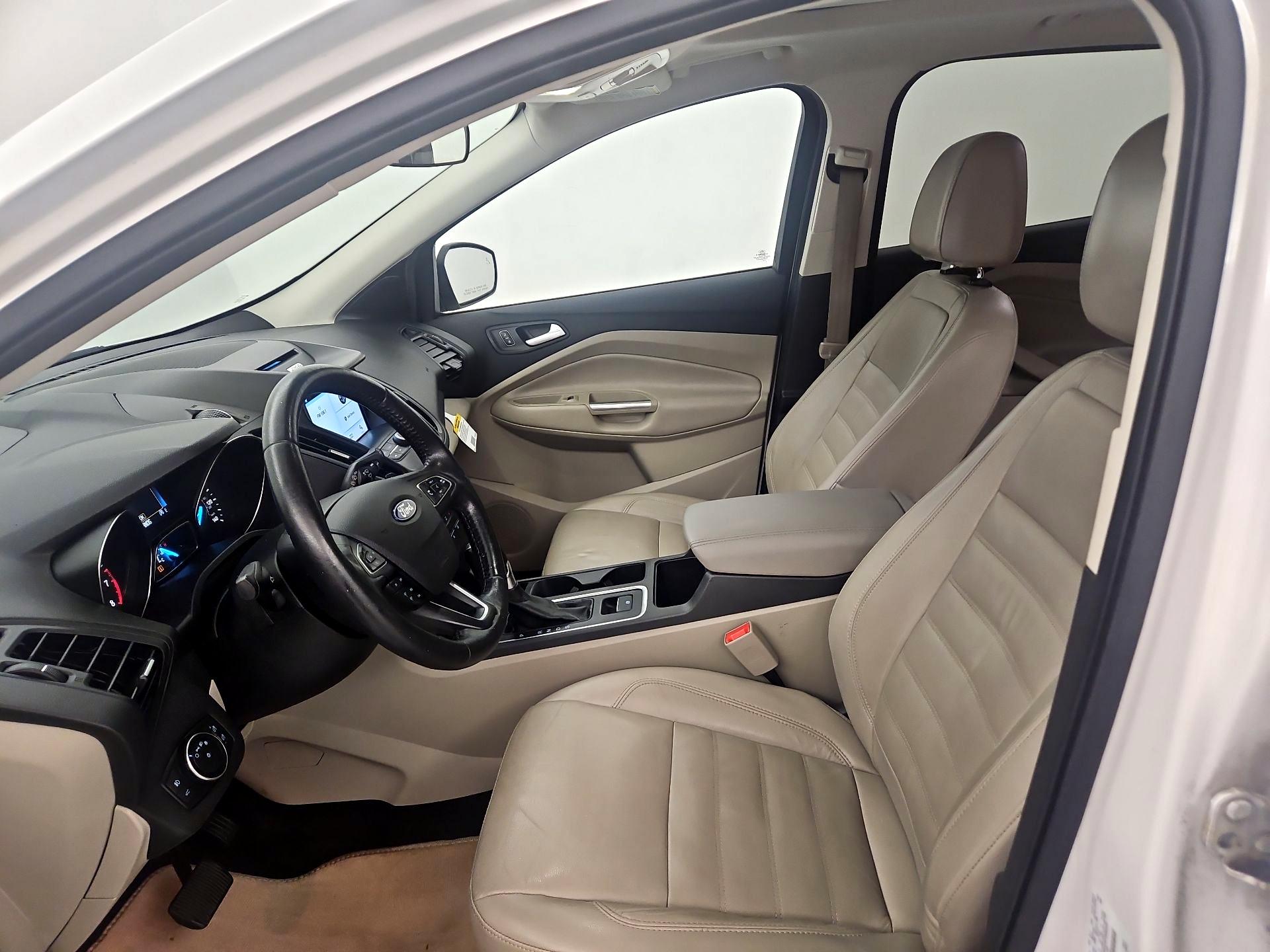 Thumbnail: 2017 Ford Escape - 11