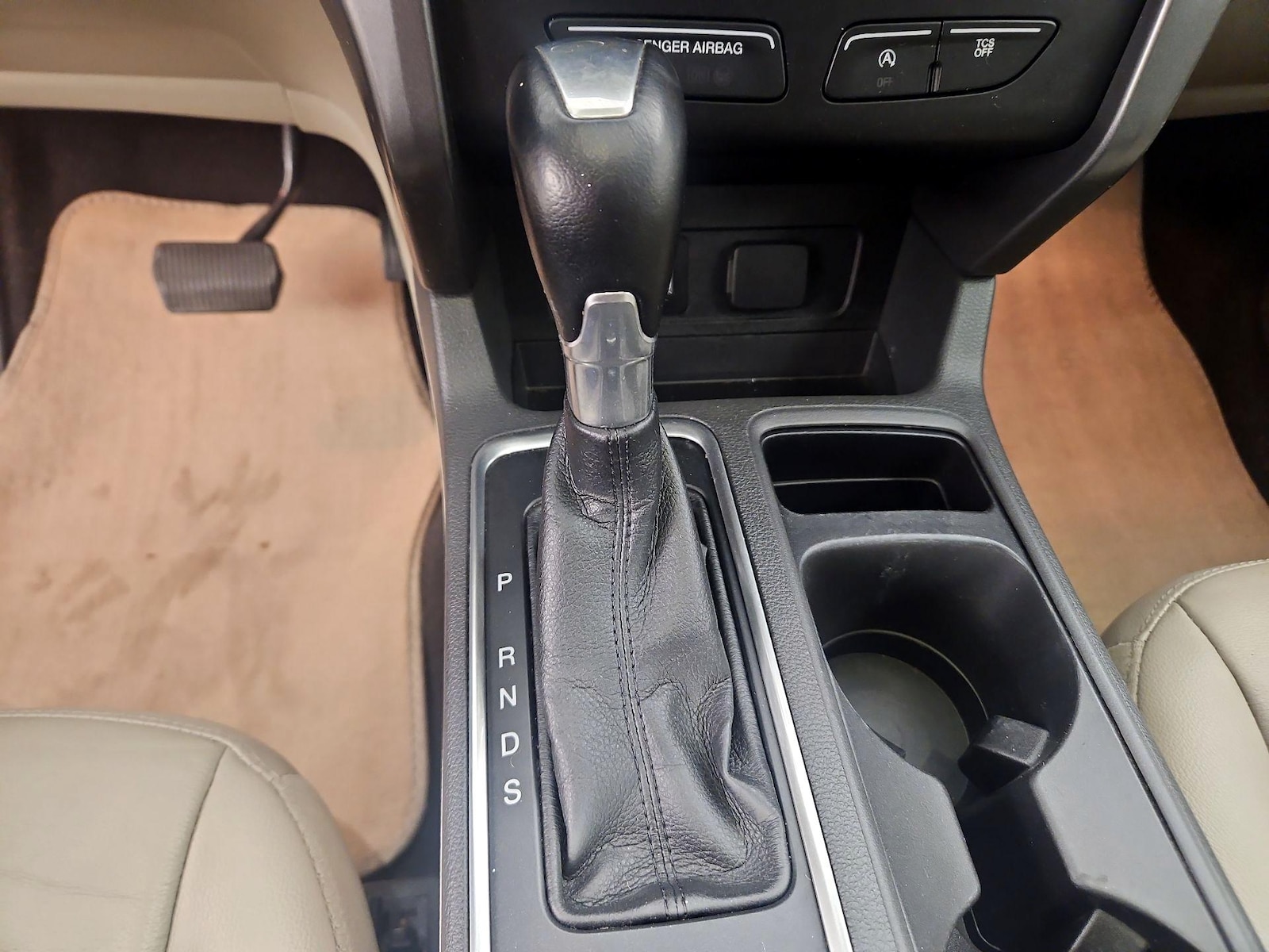 2017 Ford Escape SE - Photo 18