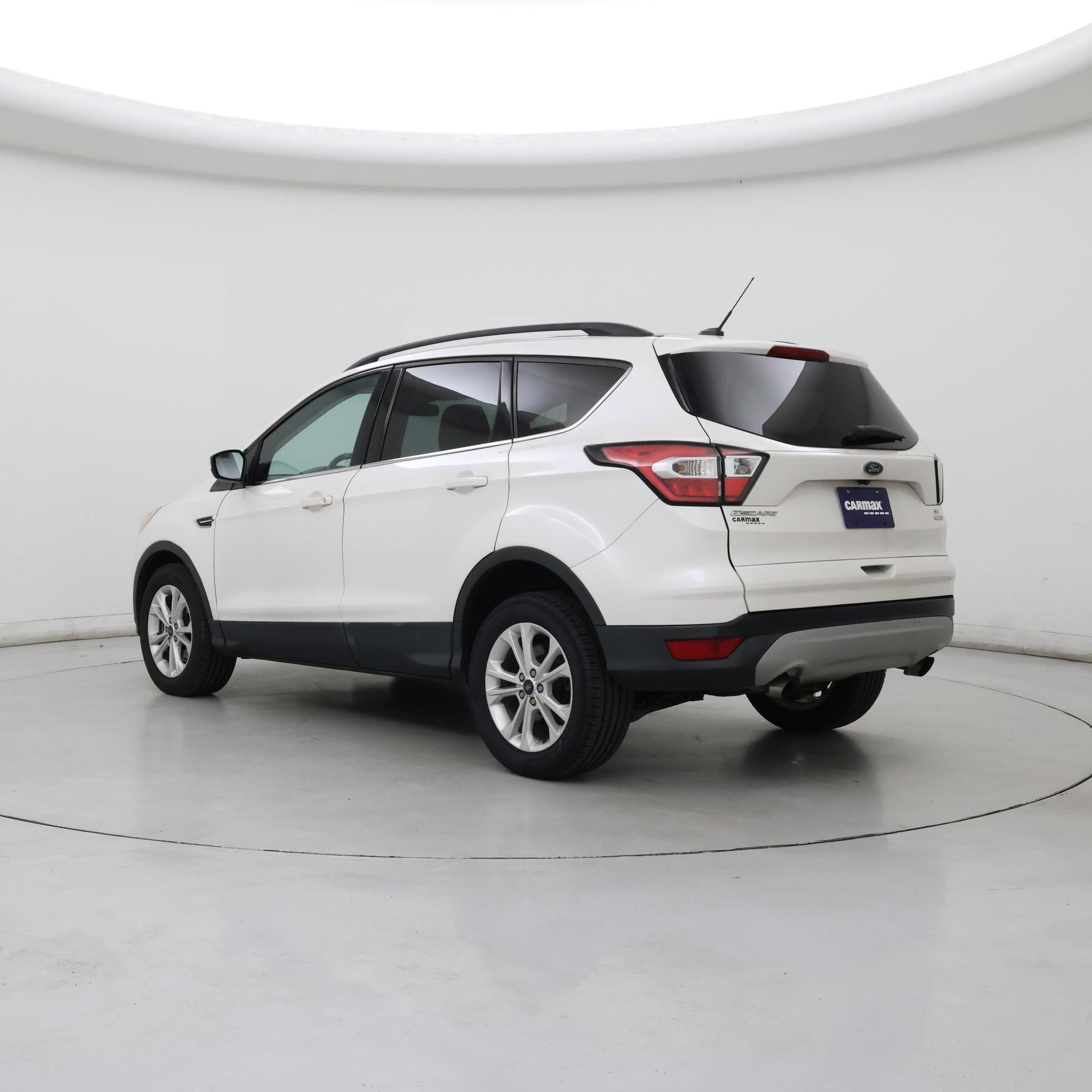 Thumbnail: 2017 Ford Escape - 2