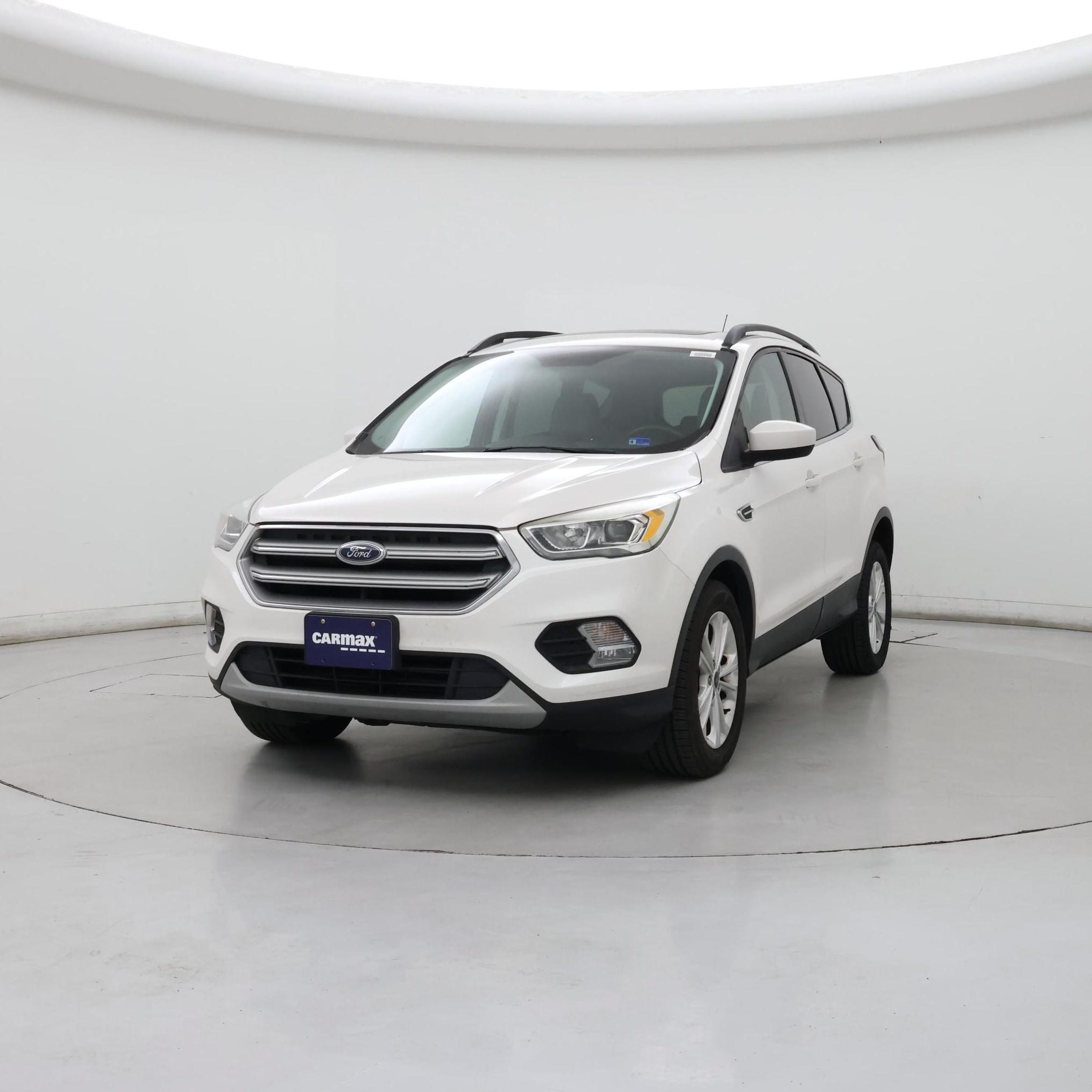 Thumbnail: 2017 Ford Escape - 4