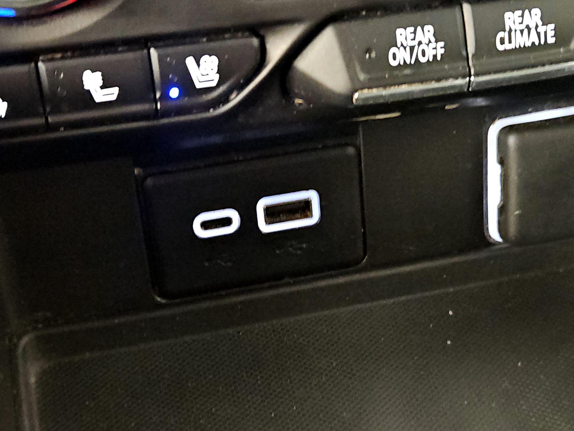 Thumbnail: 2023 Chevrolet Suburban - 18