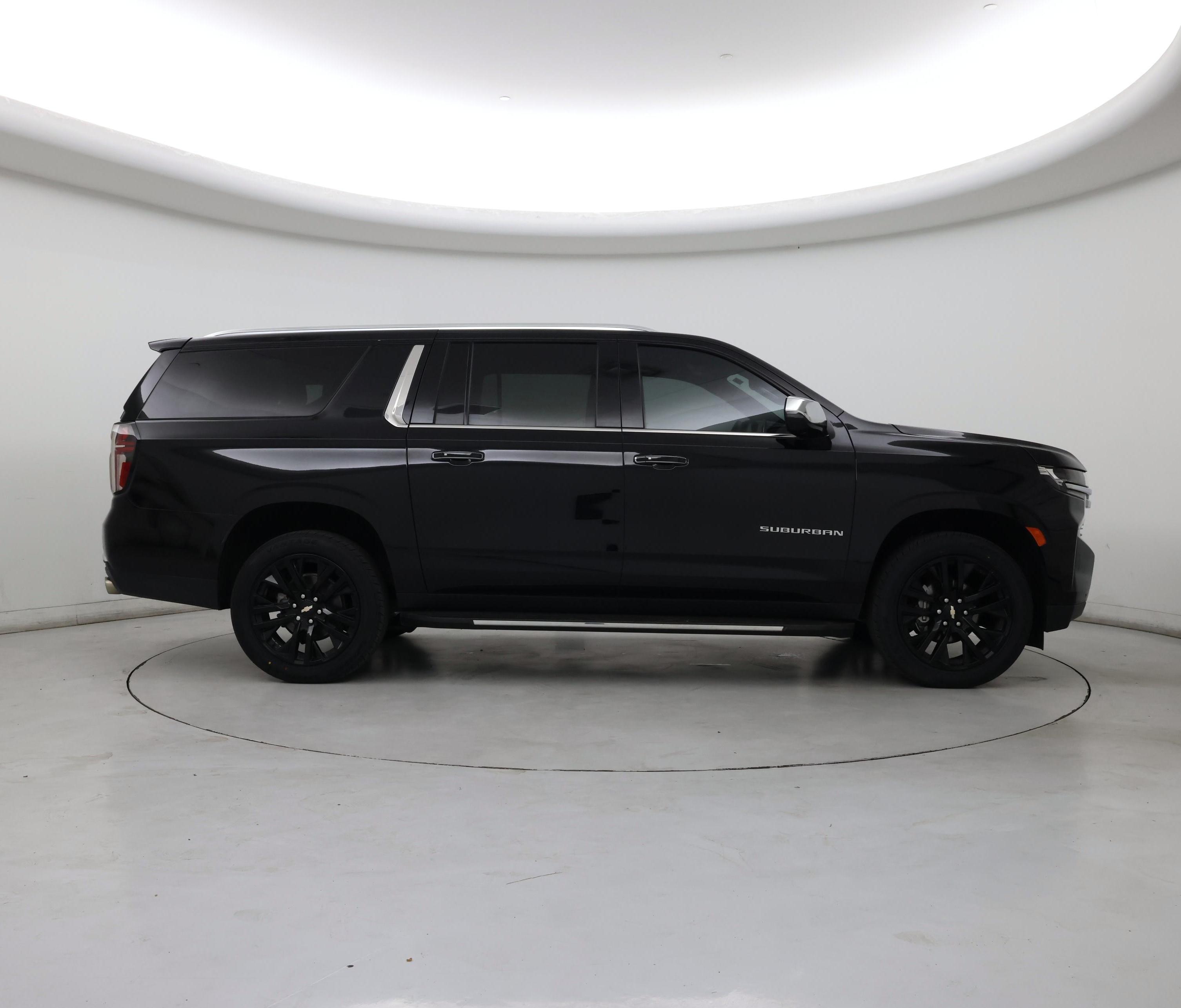 Thumbnail: 2023 Chevrolet Suburban - 7