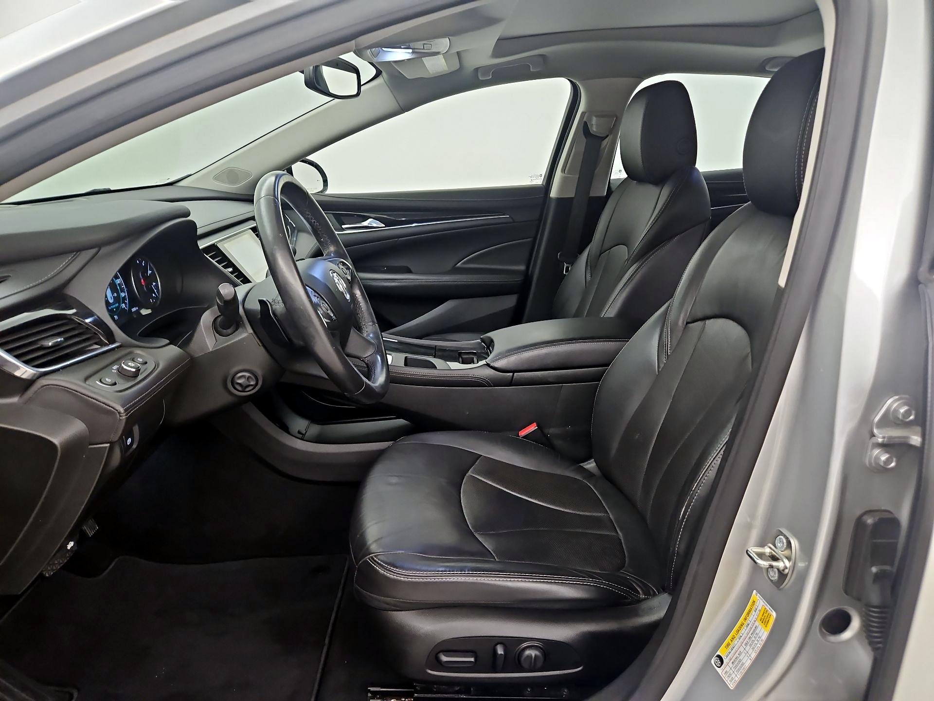 Thumbnail: 2017 Buick LaCrosse - 11