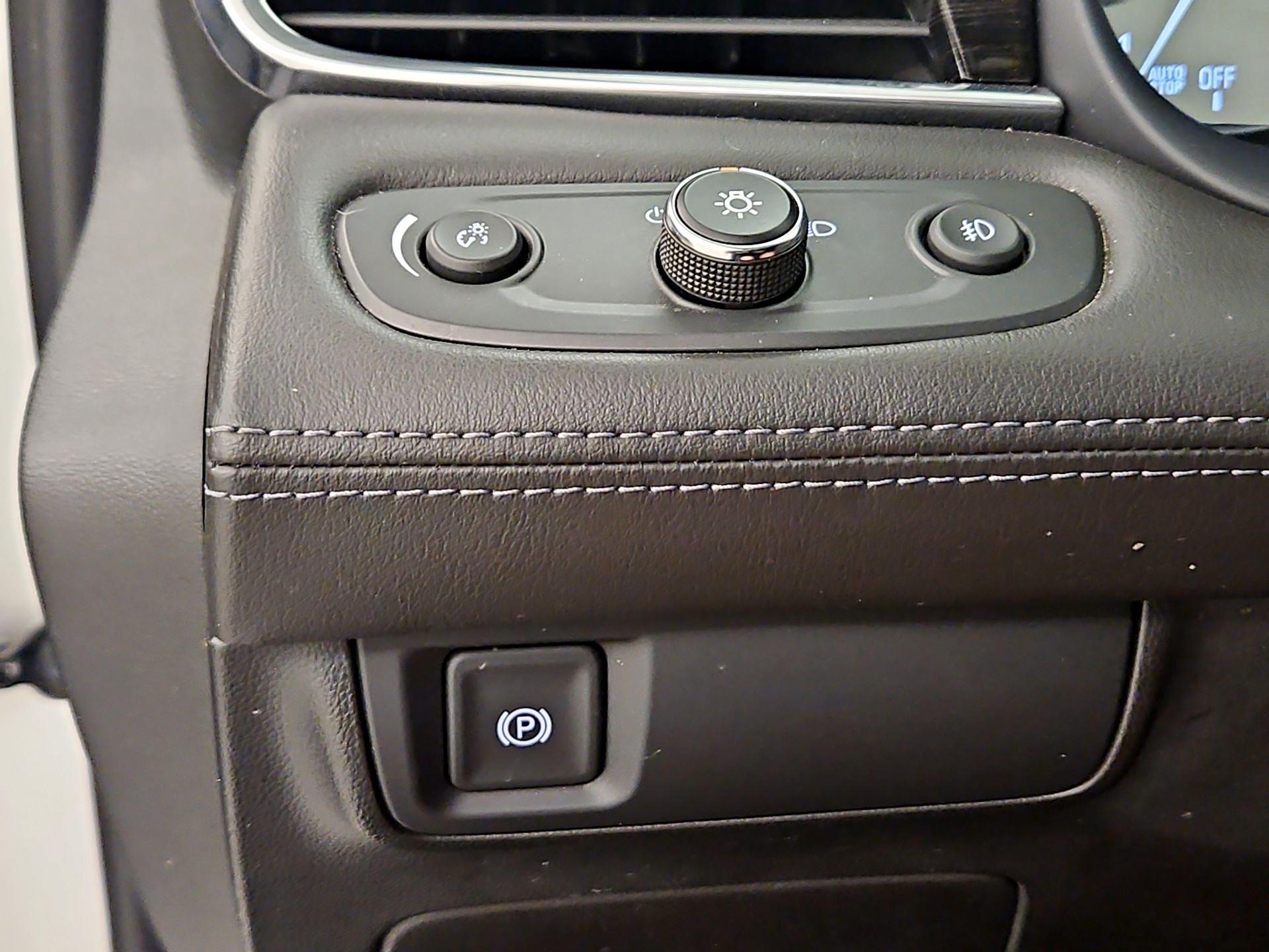 Thumbnail: 2017 Buick LaCrosse - 13