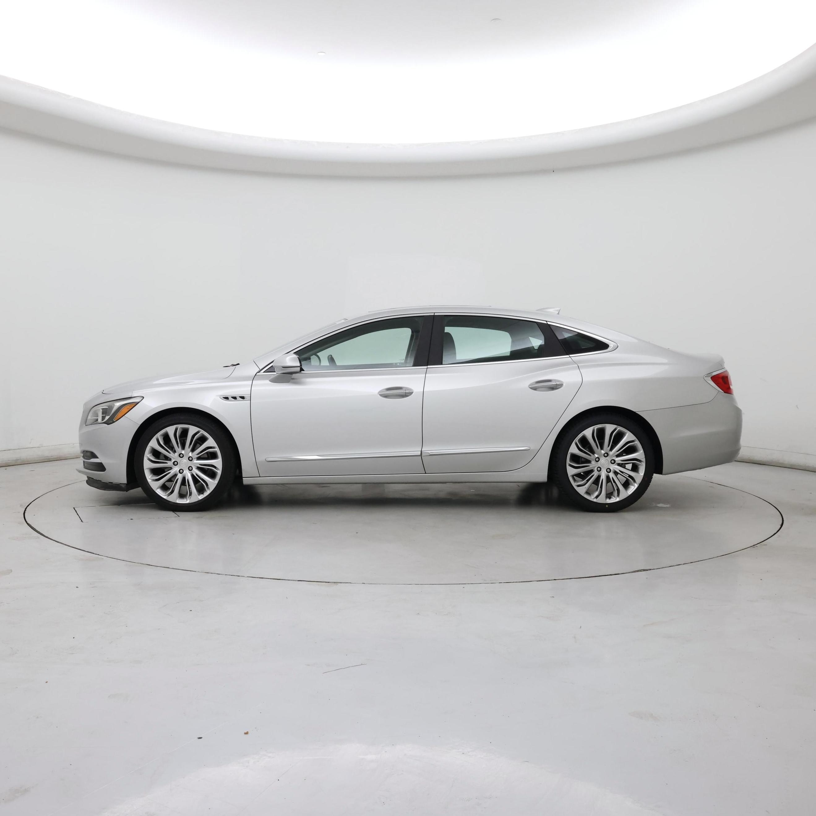 Thumbnail: 2017 Buick LaCrosse - 3