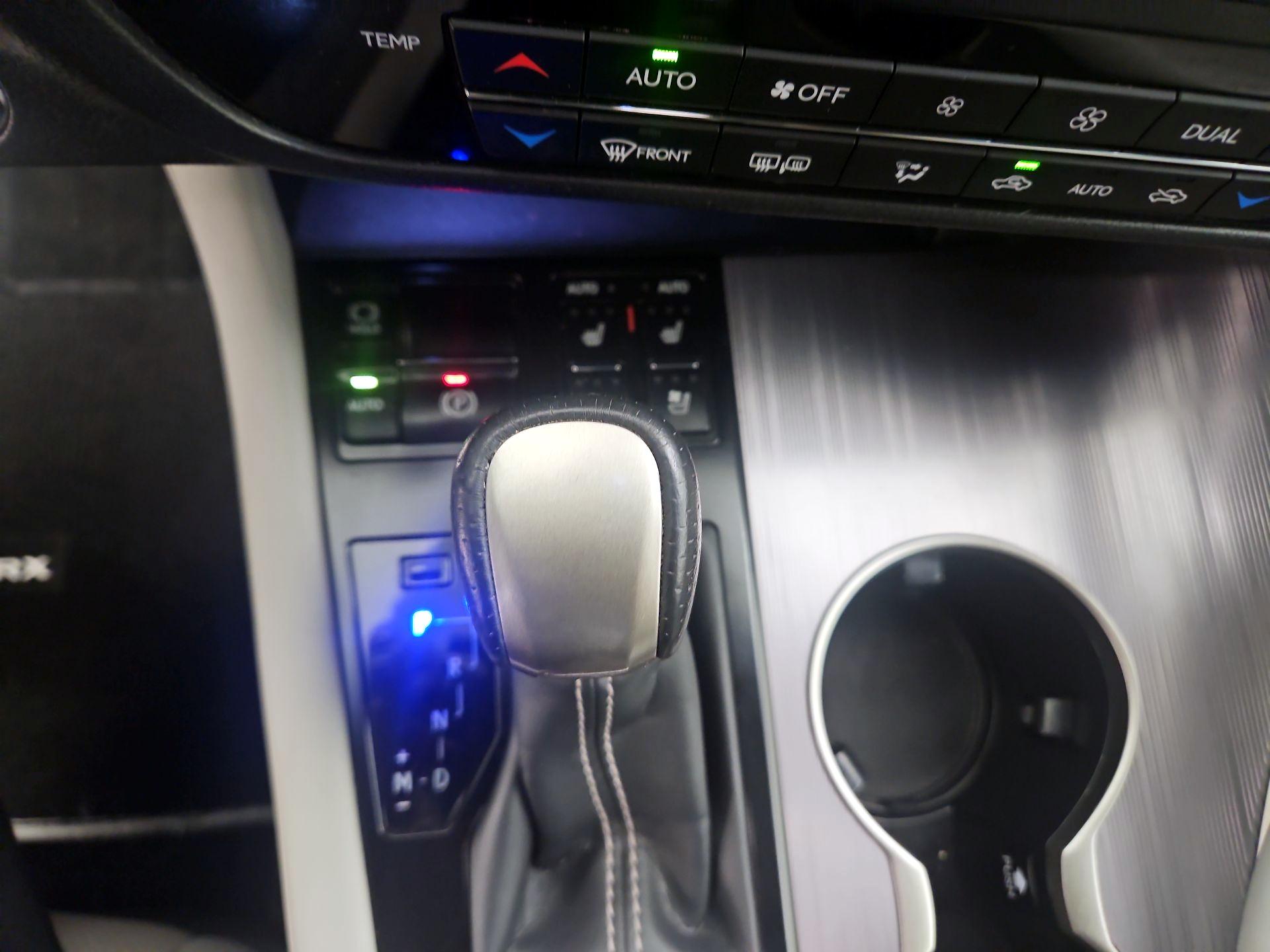 Thumbnail: 2019 Lexus RX - 17