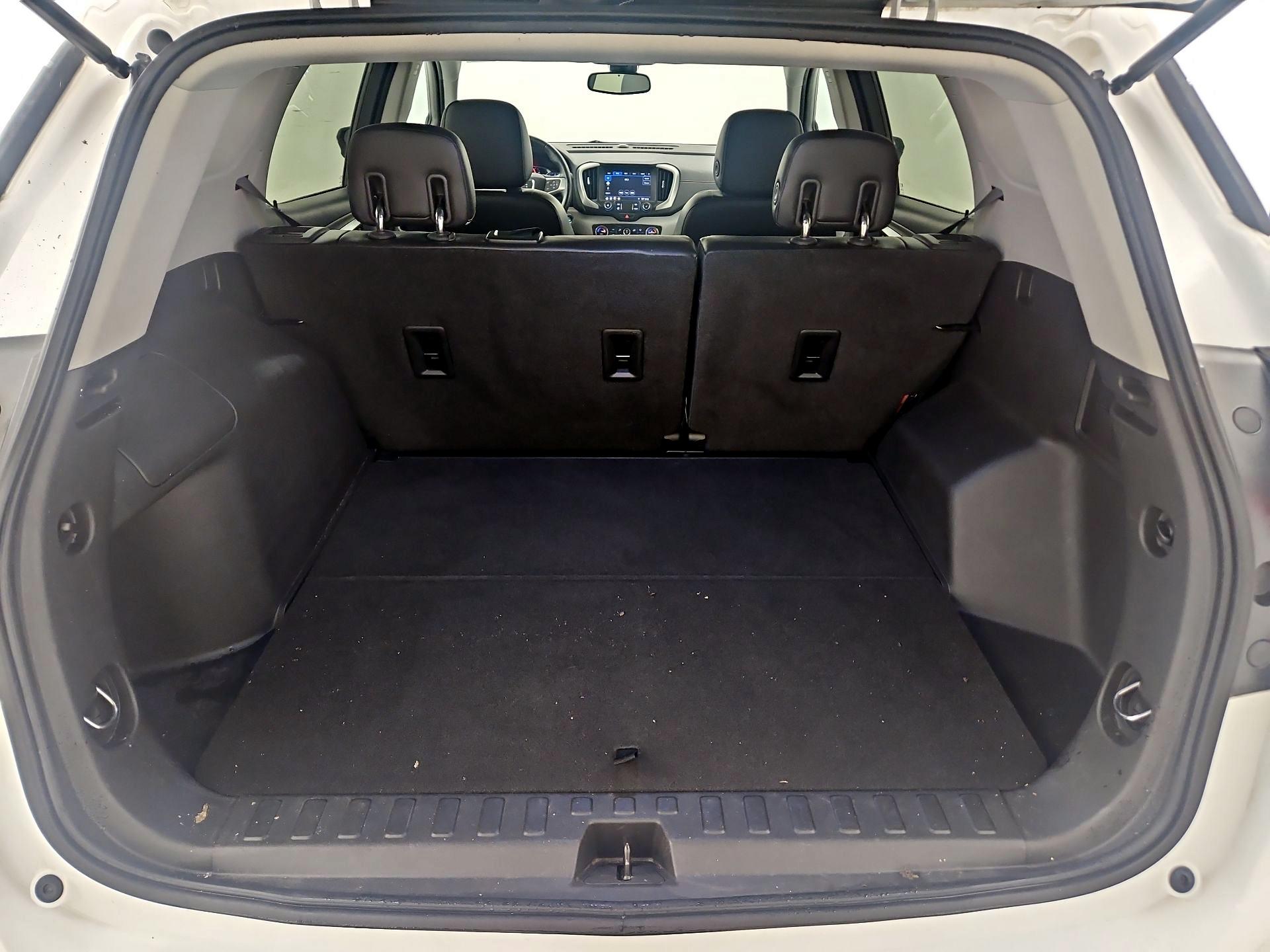 Thumbnail: 2020 GMC Terrain - 20