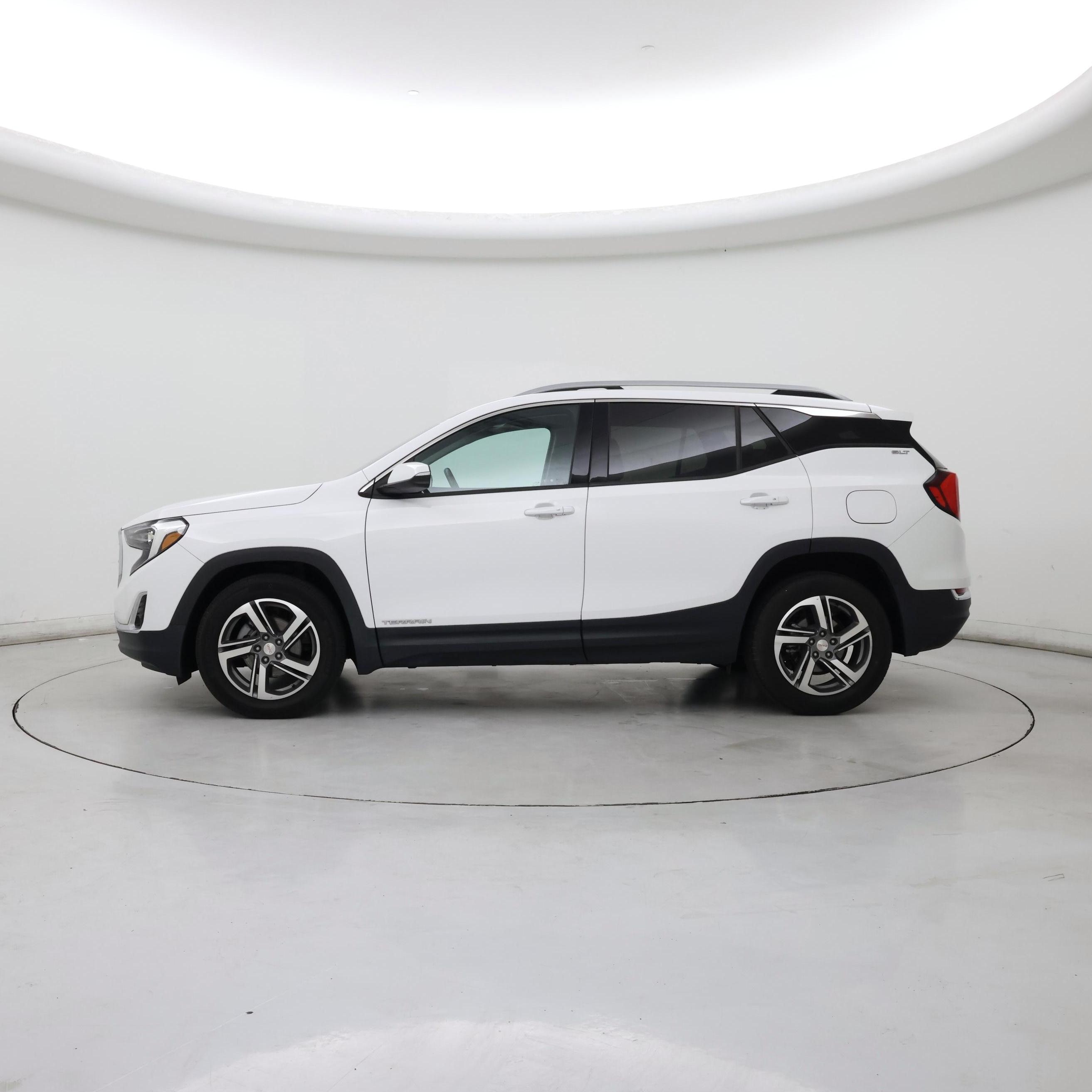 Thumbnail: 2020 GMC Terrain - 3