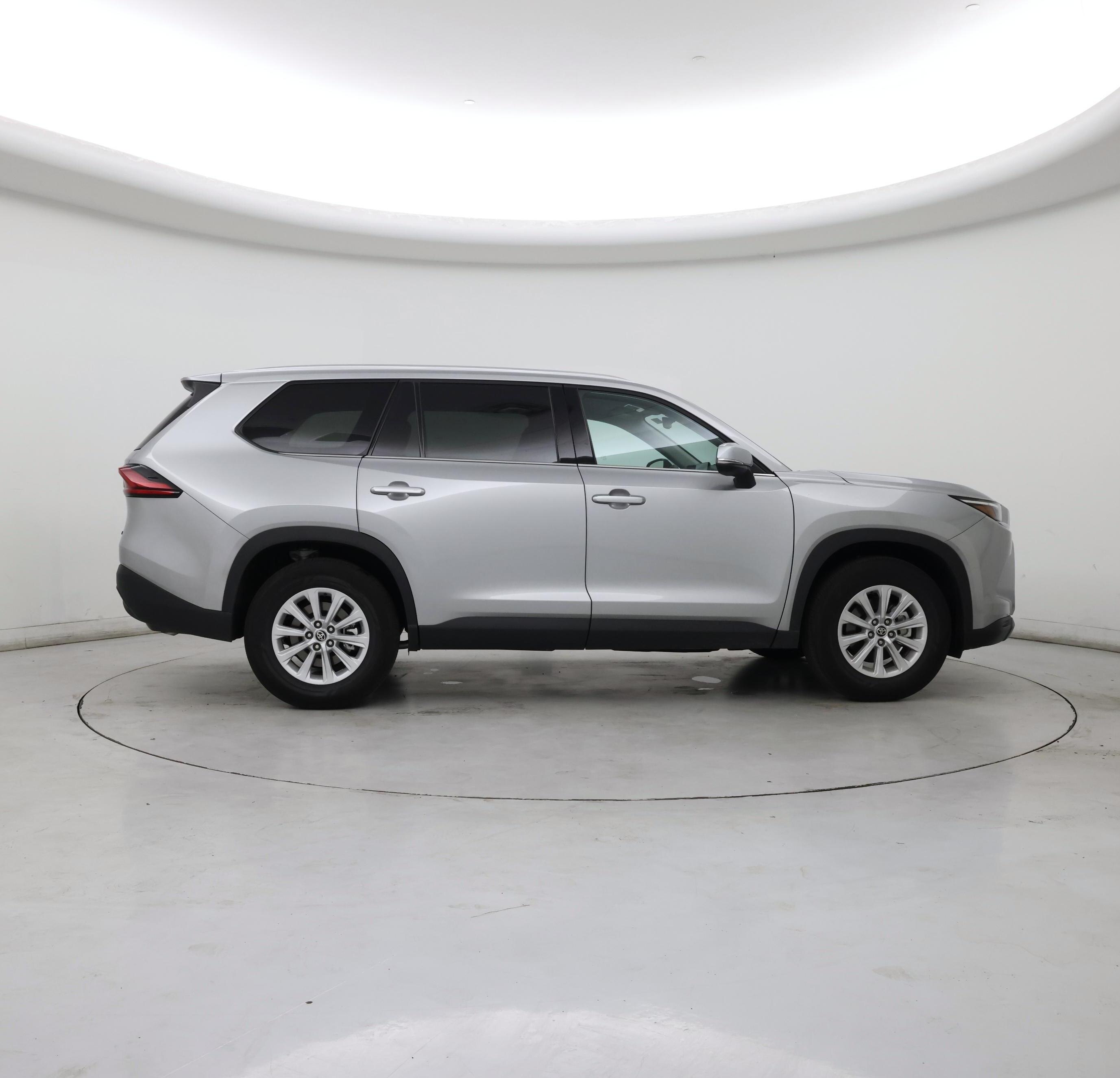 Thumbnail: 2026 Toyota Highlander - 7