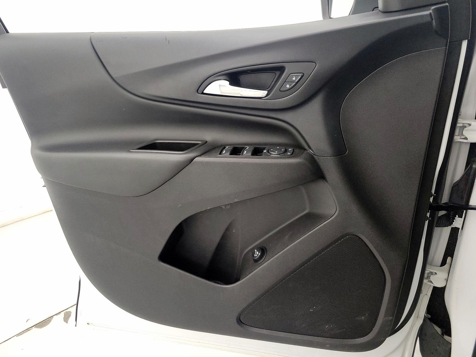 Thumbnail: 2021 Chevrolet Equinox - 12