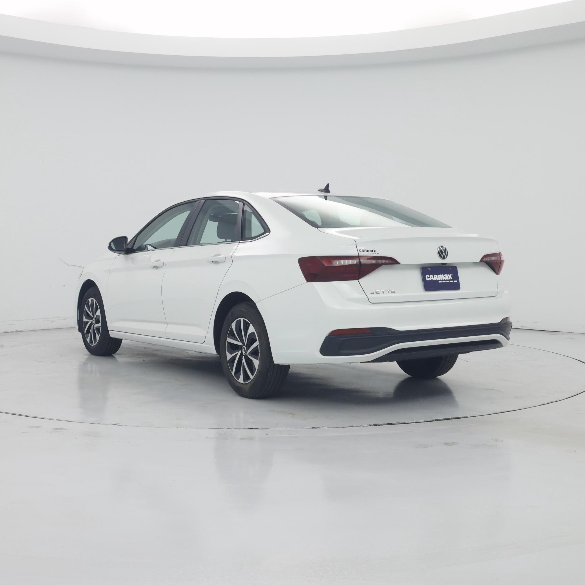Thumbnail: 2023 Volkswagen Jetta - 2