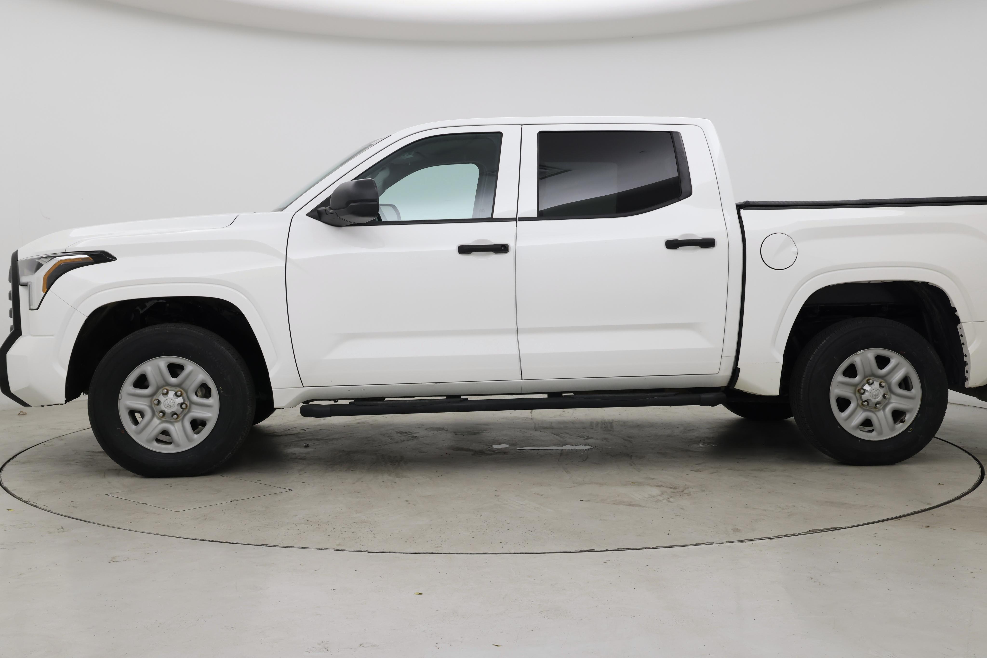 Thumbnail: 2023 Toyota Tundra - 3