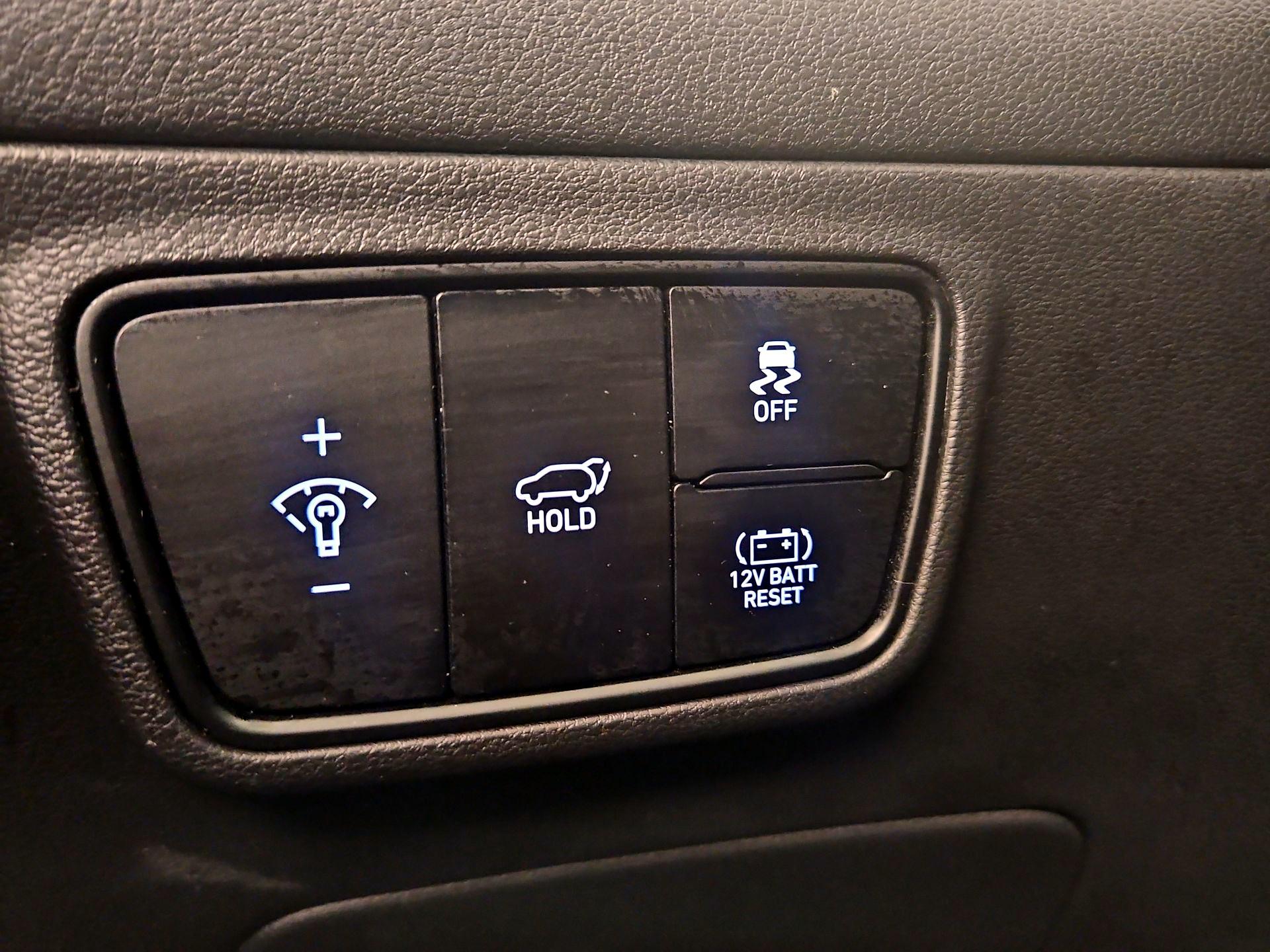 Thumbnail: 2023 Hyundai Tucson - 13