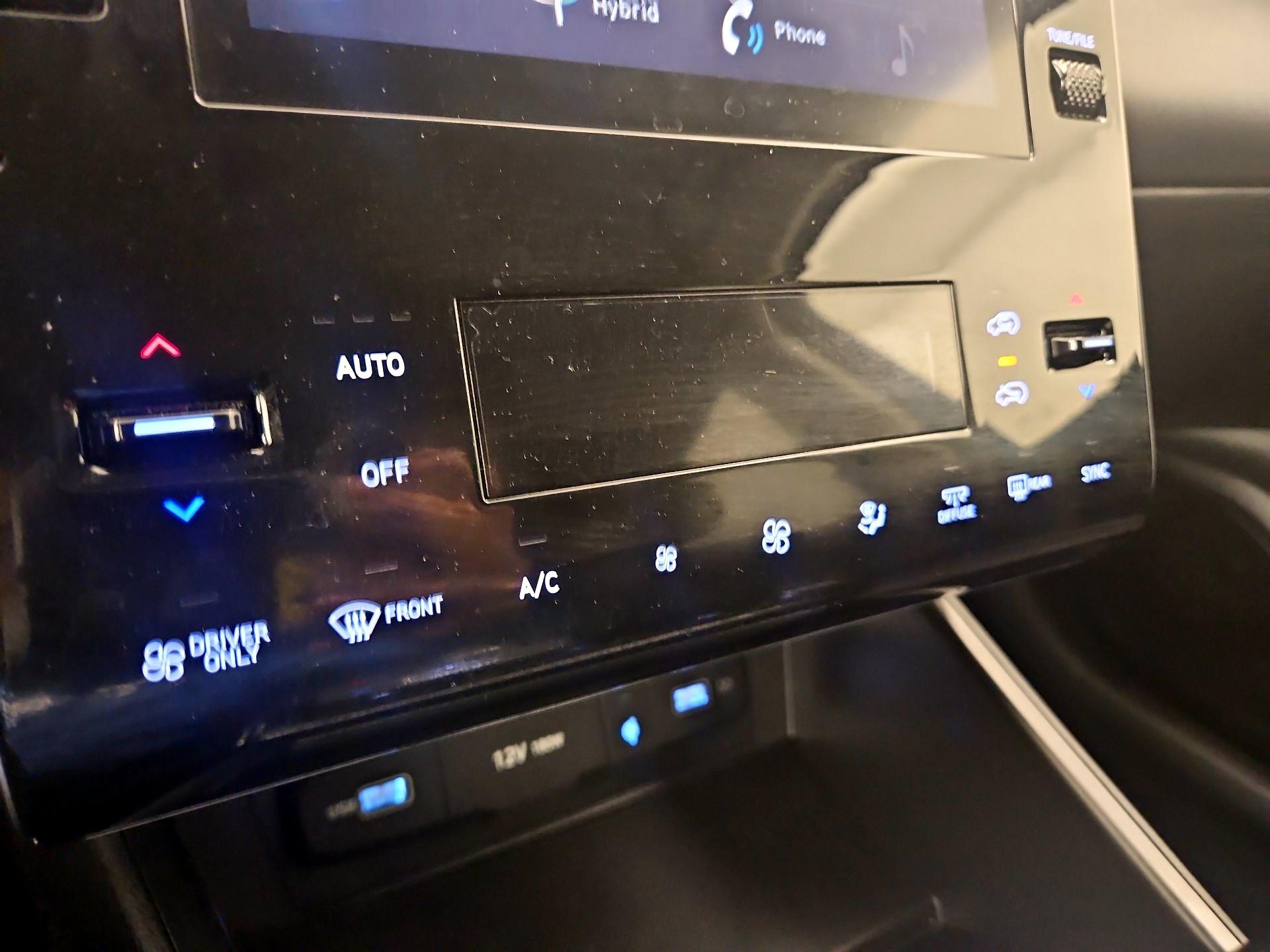 Thumbnail: 2023 Hyundai Tucson - 16