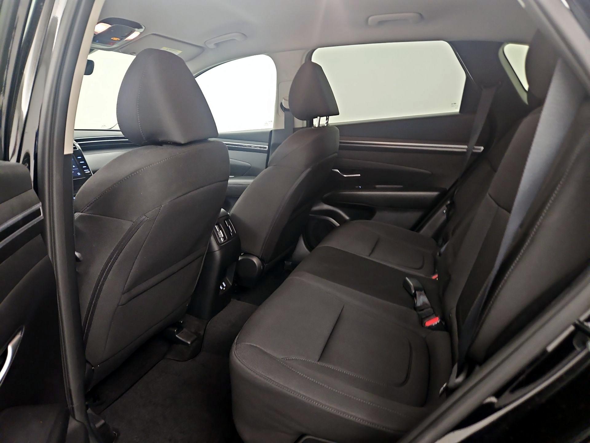 Thumbnail: 2023 Hyundai Tucson - 19