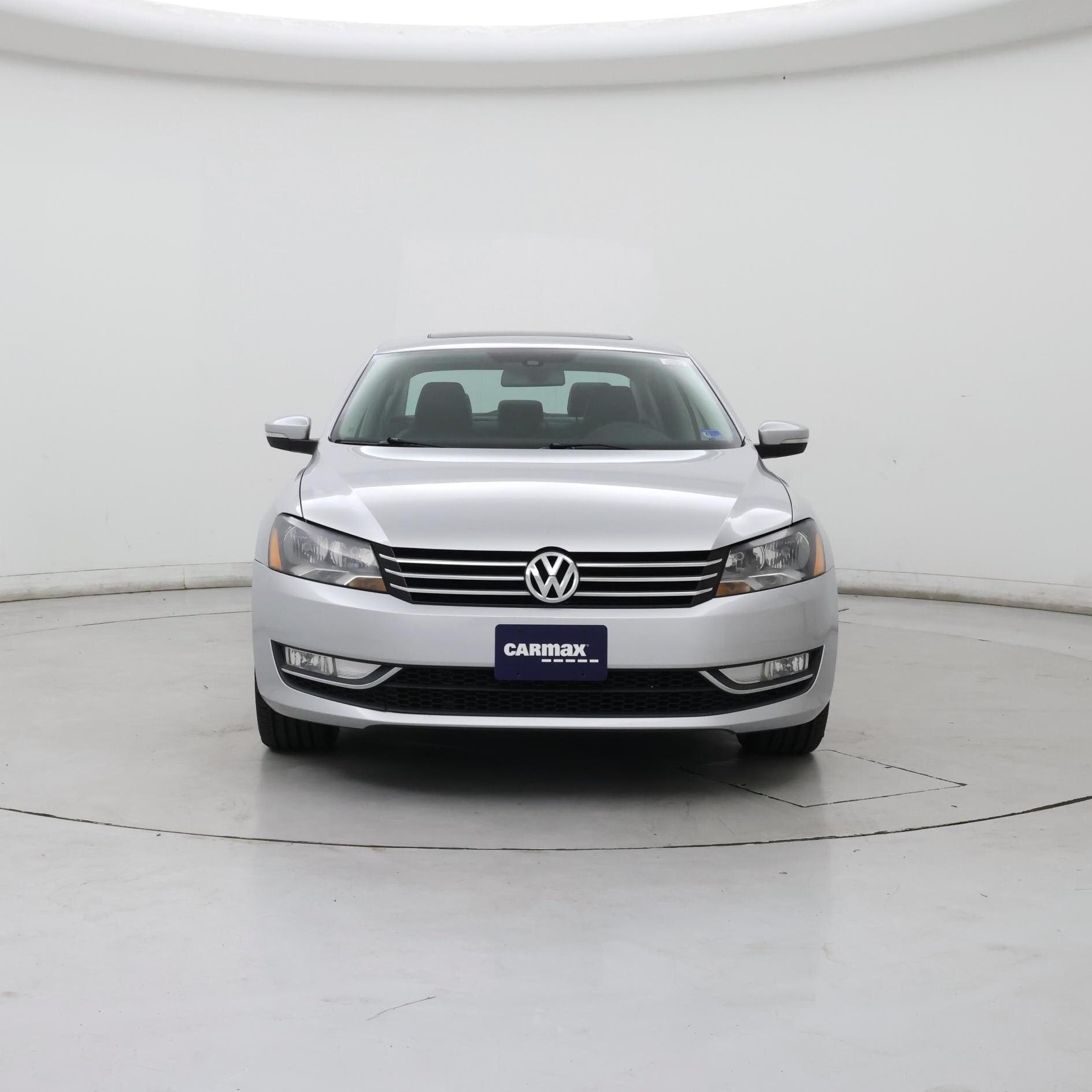 Thumbnail: 2015 Volkswagen Passat - 5