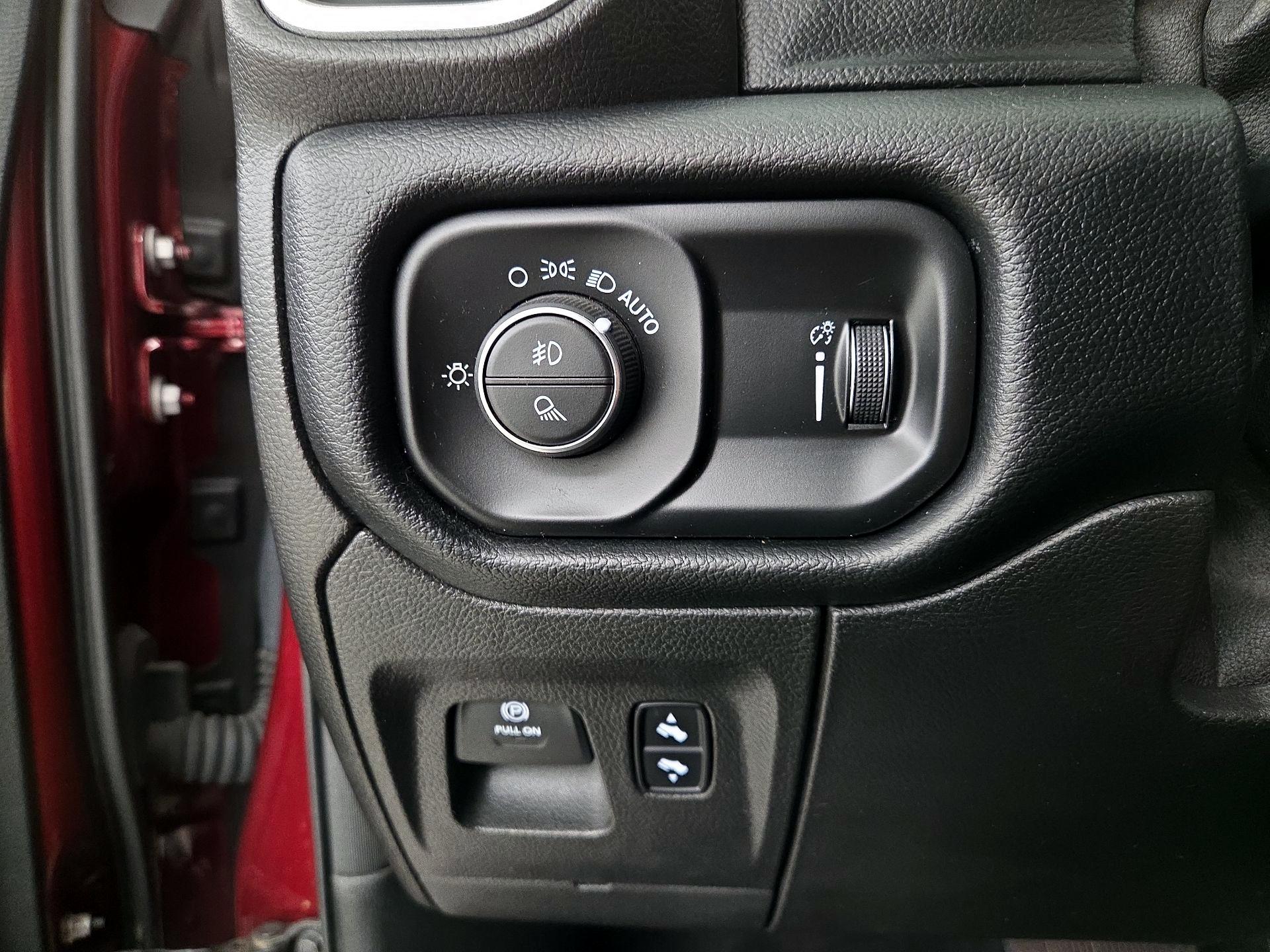 Thumbnail: 2020 RAM 1500 - 13