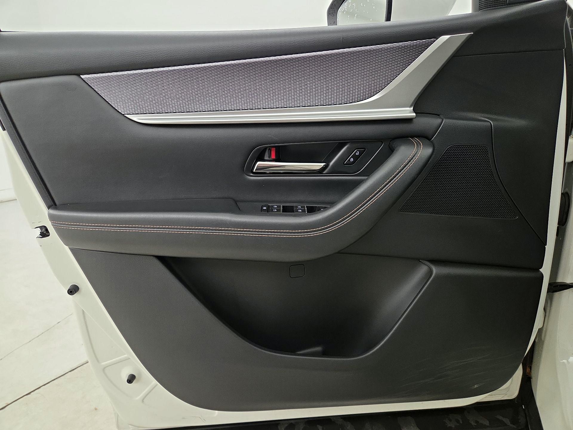 Thumbnail: 2024 Mazda CX-90 - 12