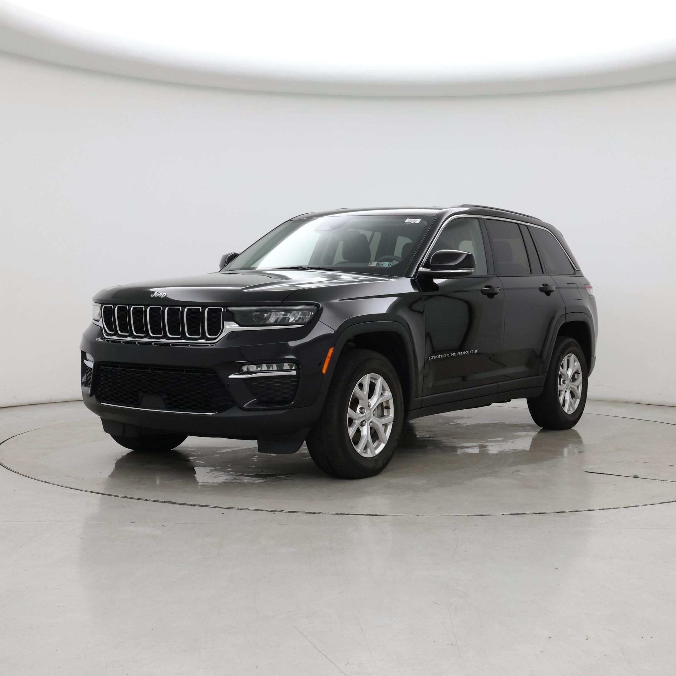 Thumbnail: 2023 Jeep Grand Cherokee - 4