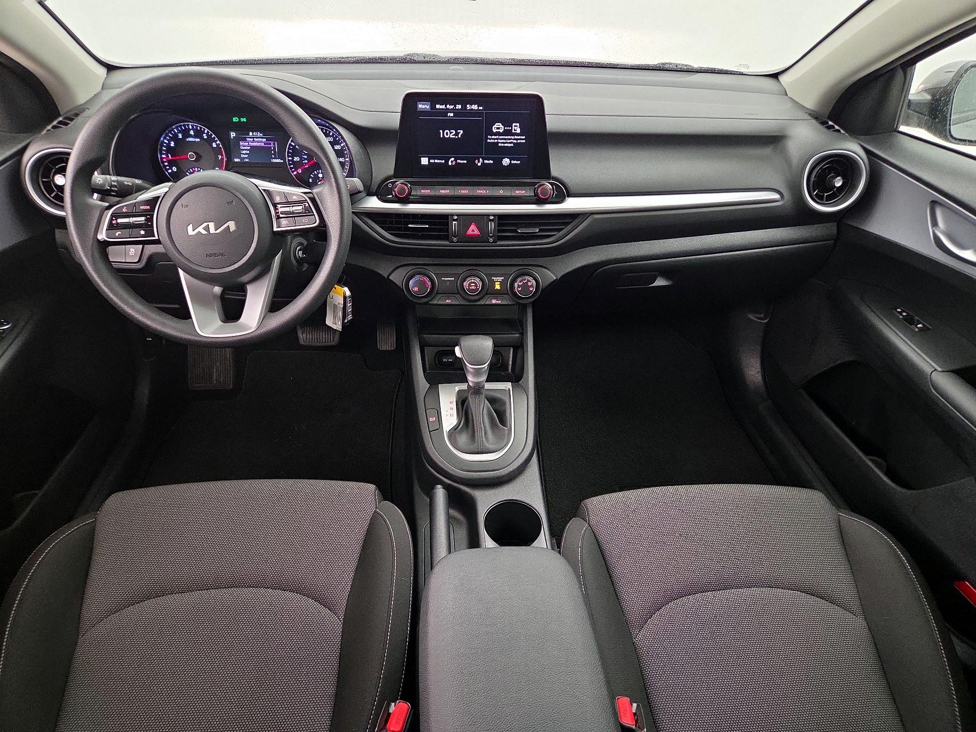 Thumbnail: 2024 Kia Forte - 9