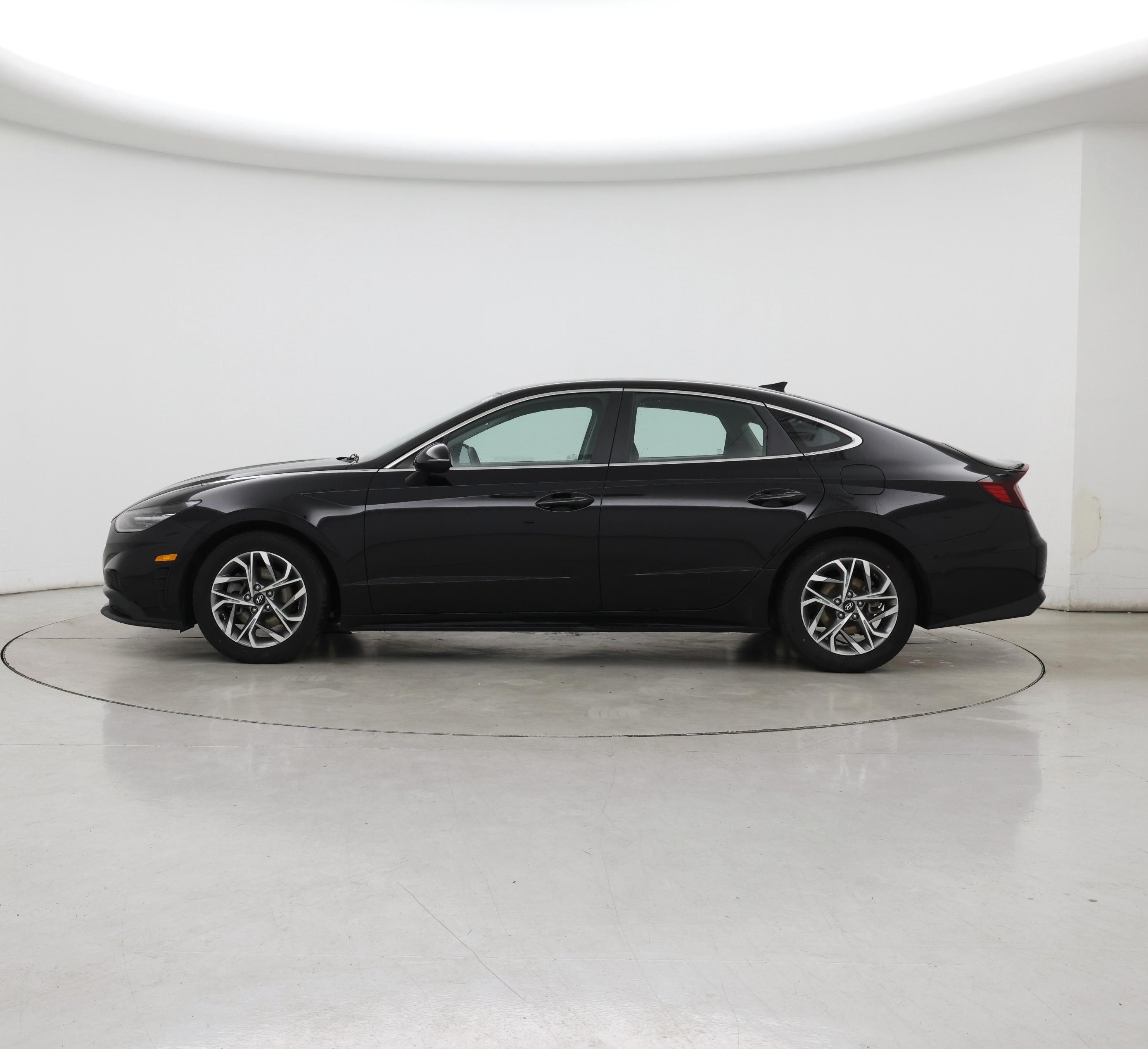 Thumbnail: 2023 Hyundai Sonata - 3