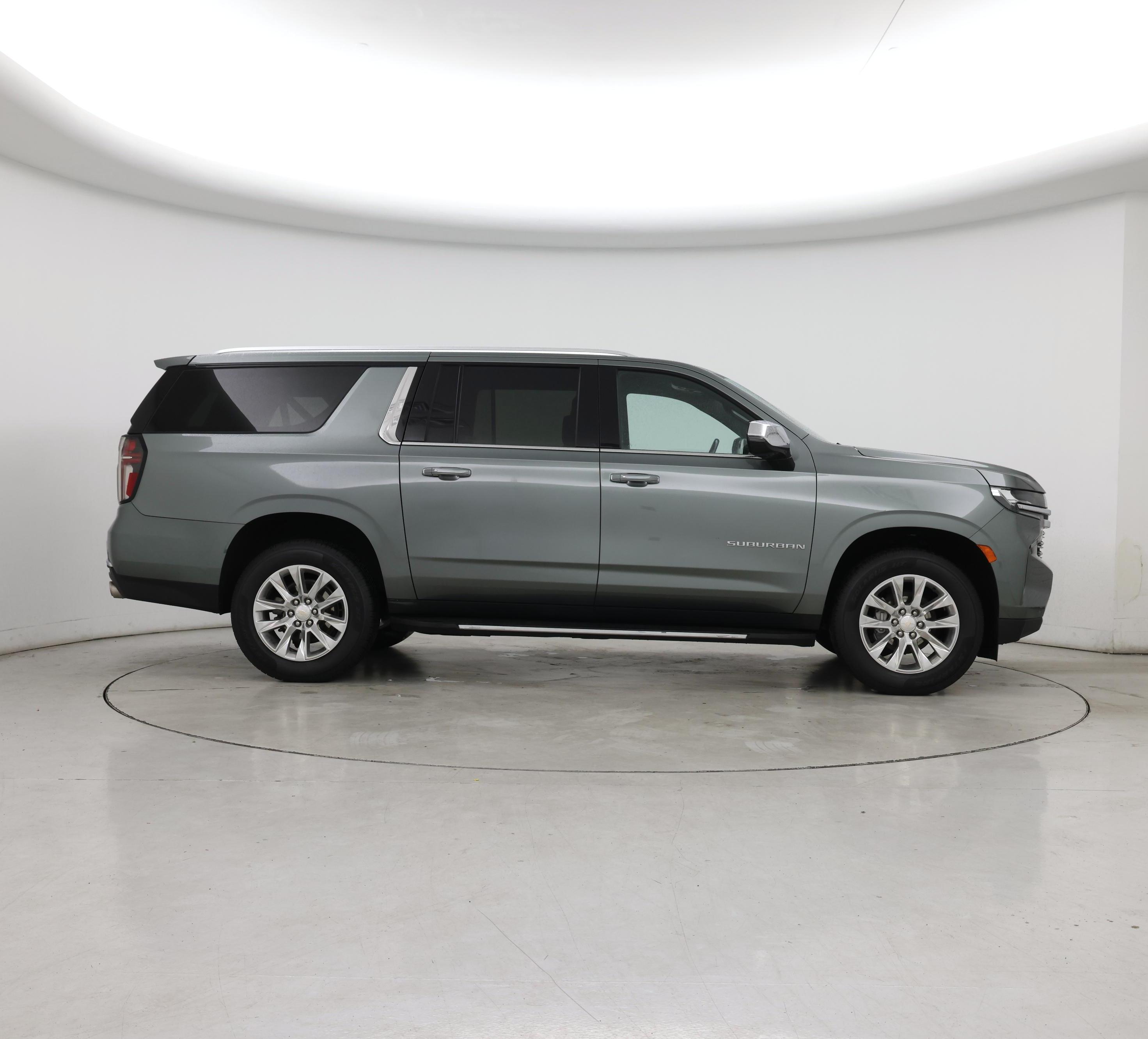 Thumbnail: 2023 Chevrolet Suburban - 7