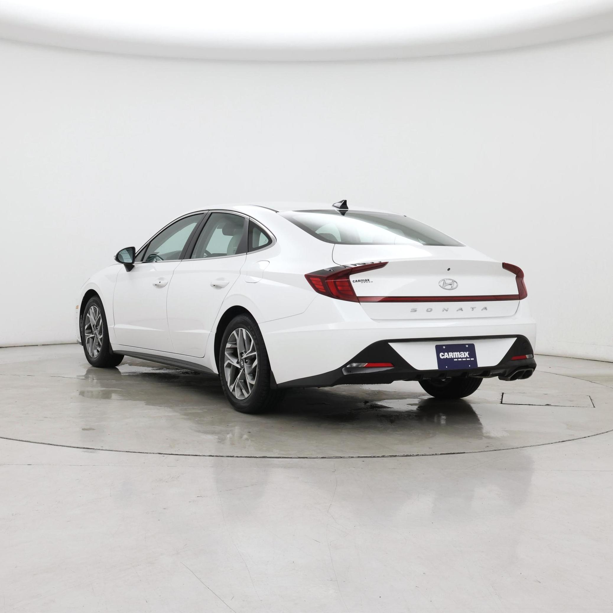 Thumbnail: 2022 Hyundai Sonata - 2