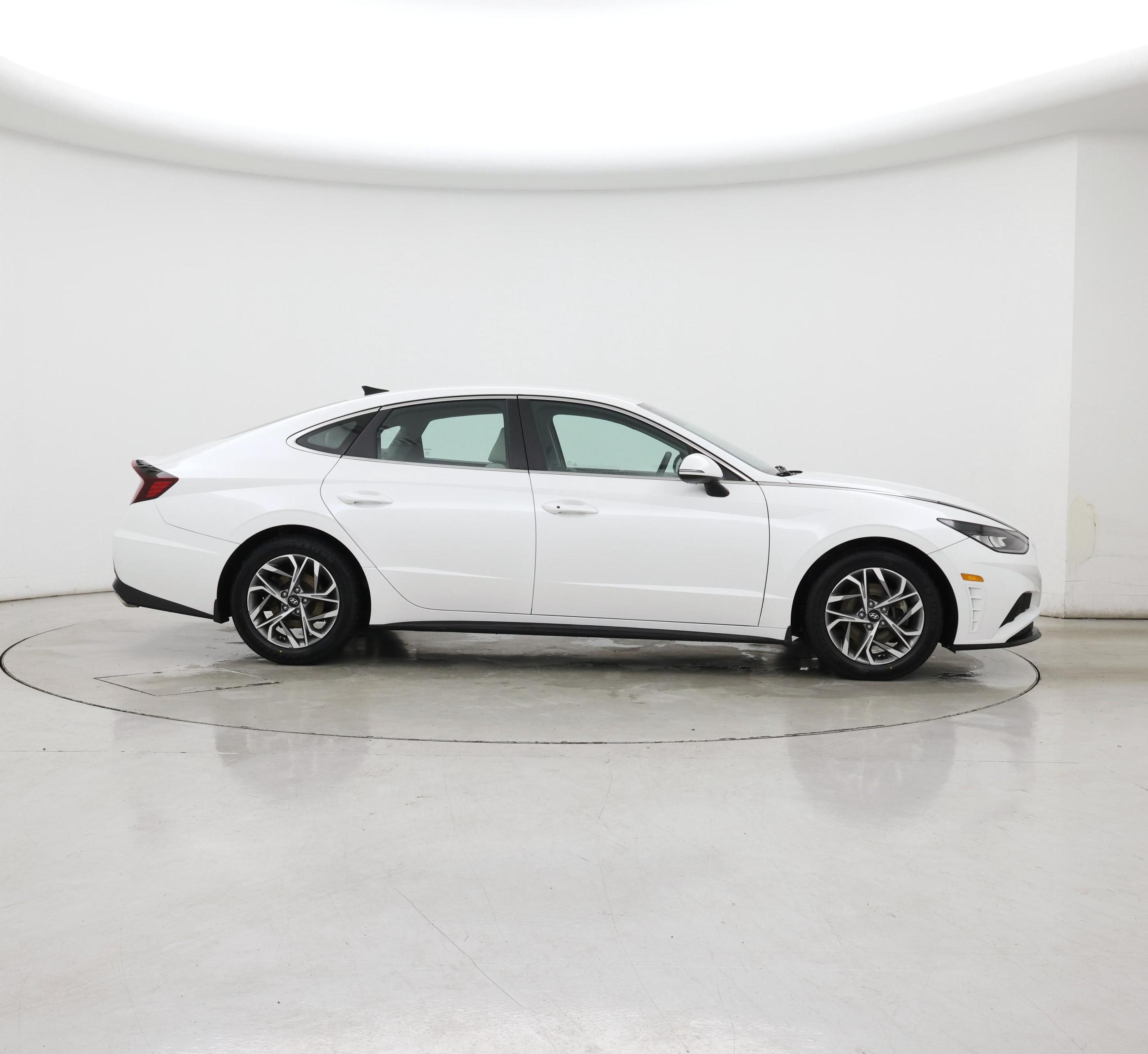 Thumbnail: 2022 Hyundai Sonata - 7