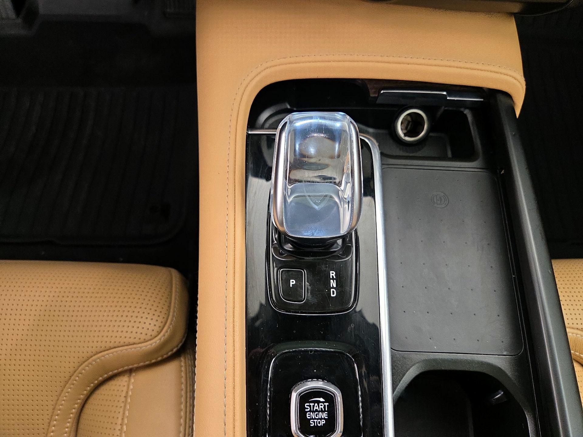 Thumbnail: 2022 Volvo S90 - 18