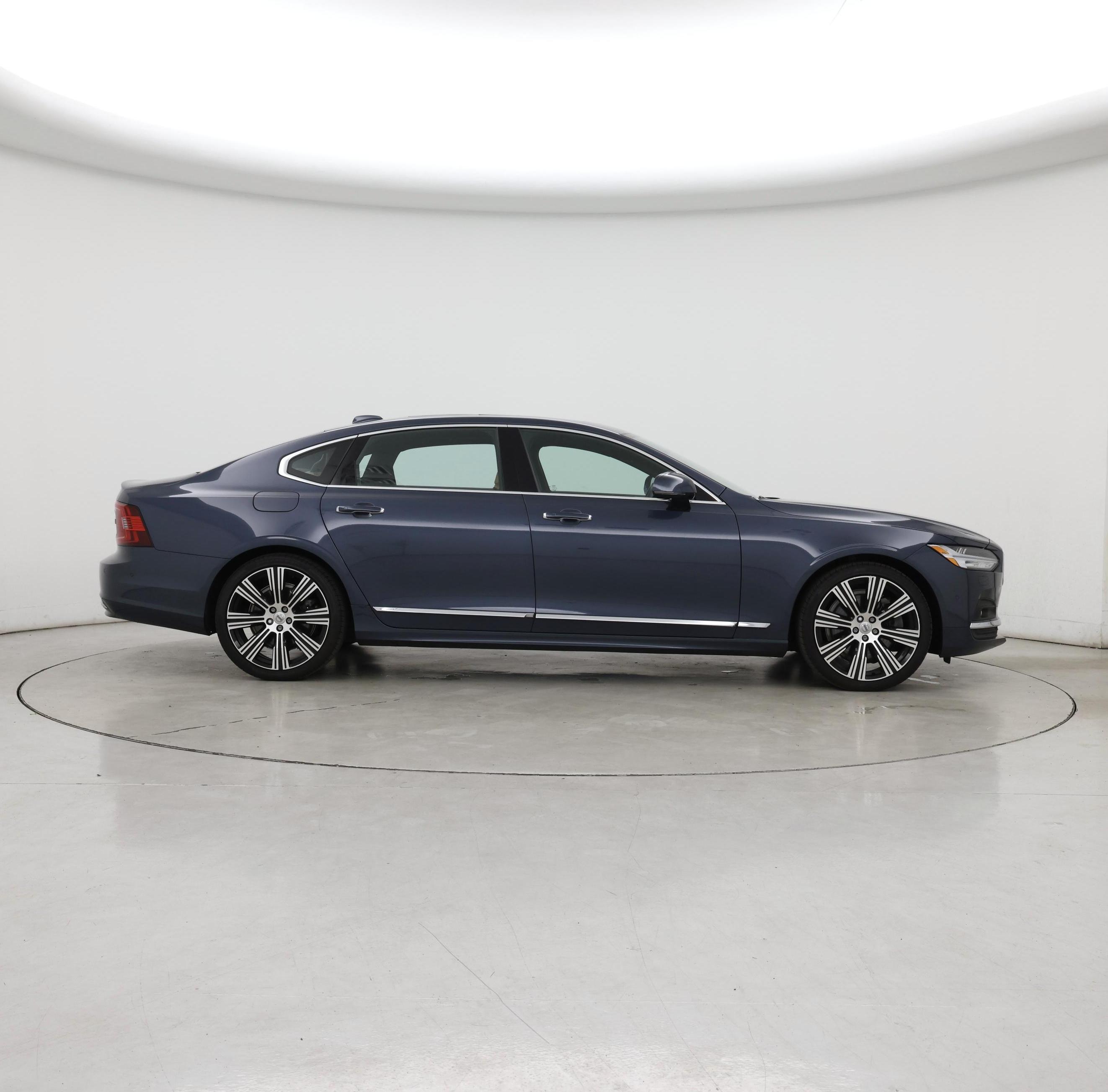 Thumbnail: 2022 Volvo S90 - 7