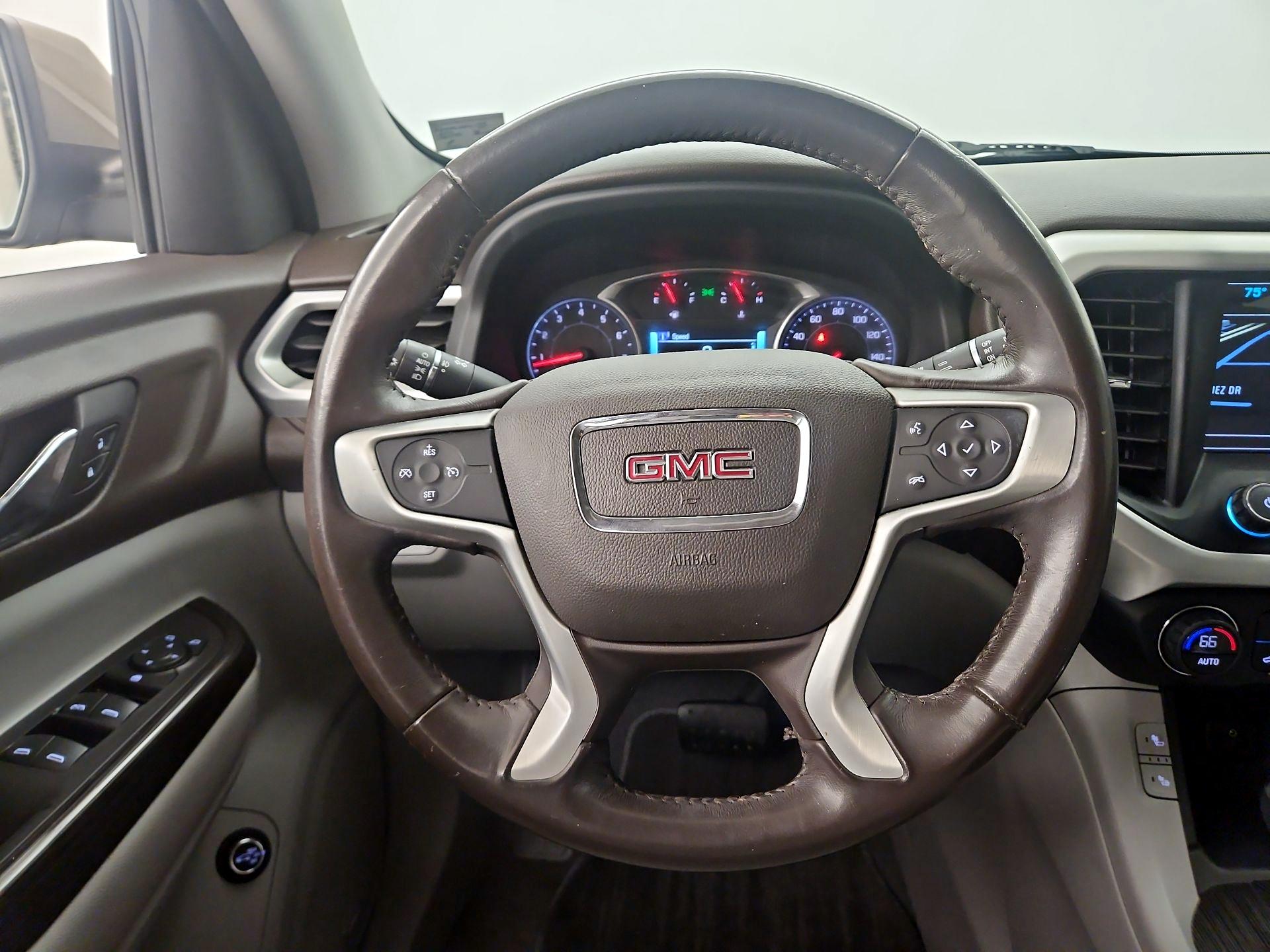 Thumbnail: 2019 GMC Acadia - 10