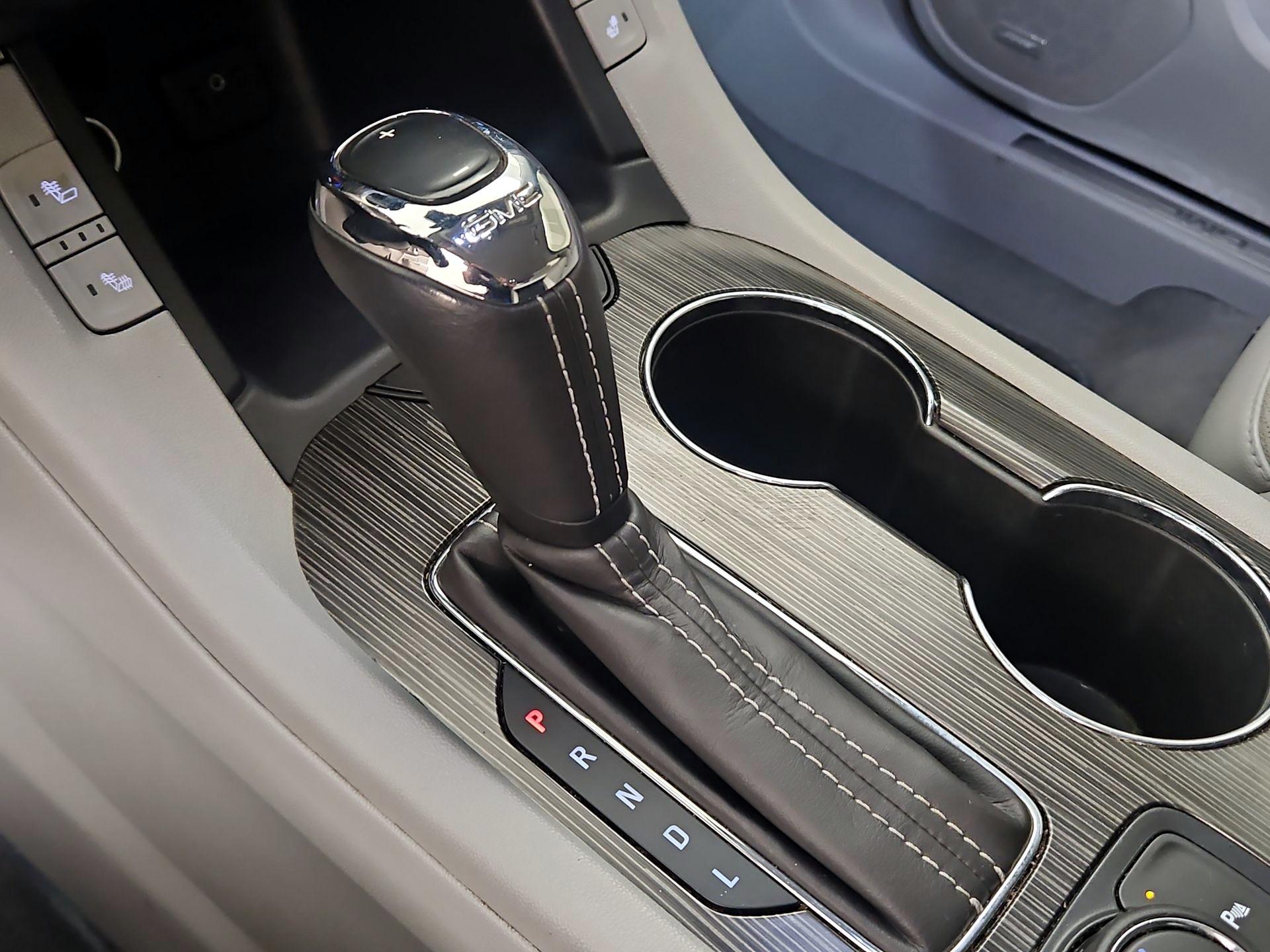 Thumbnail: 2019 GMC Acadia - 18