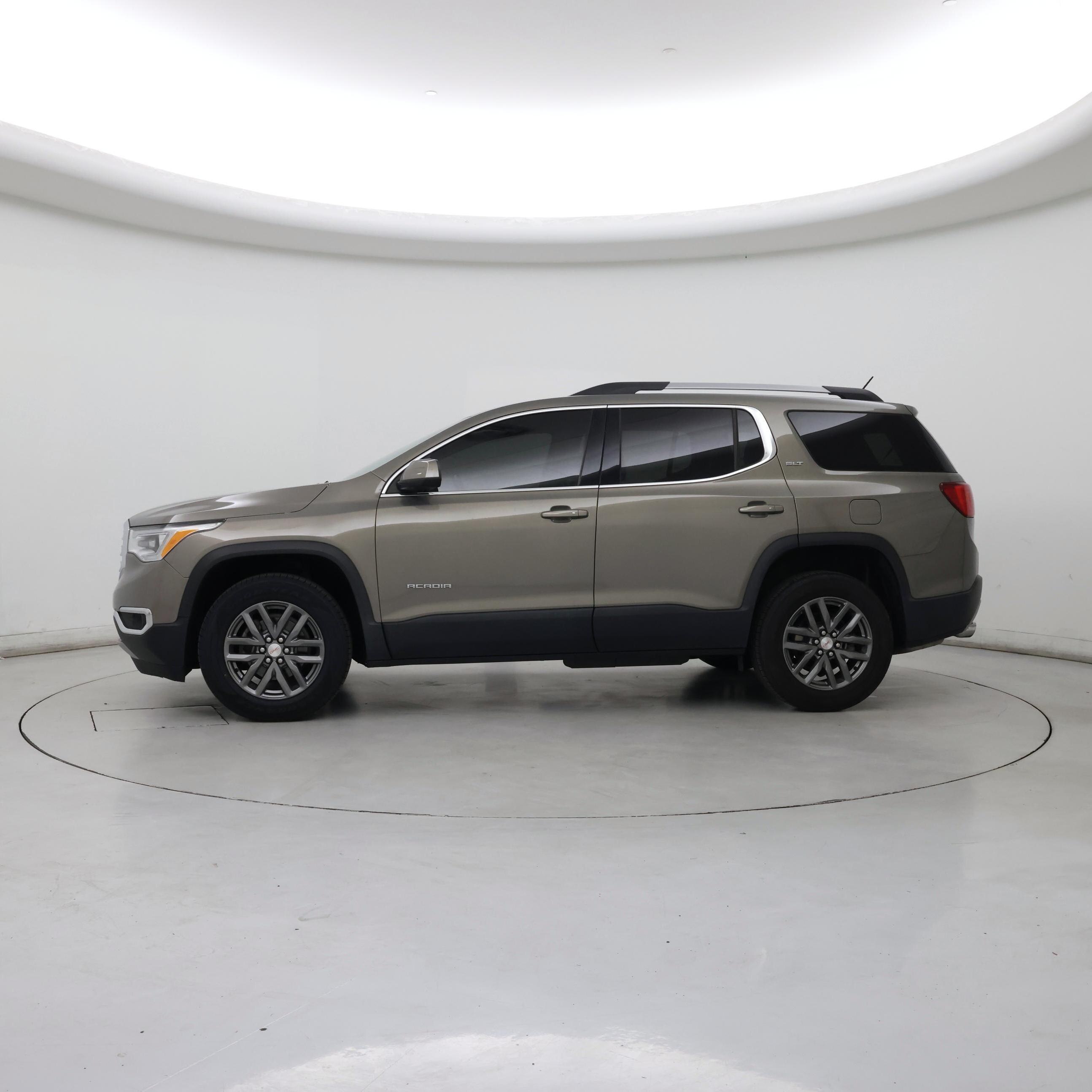 Thumbnail: 2019 GMC Acadia - 3