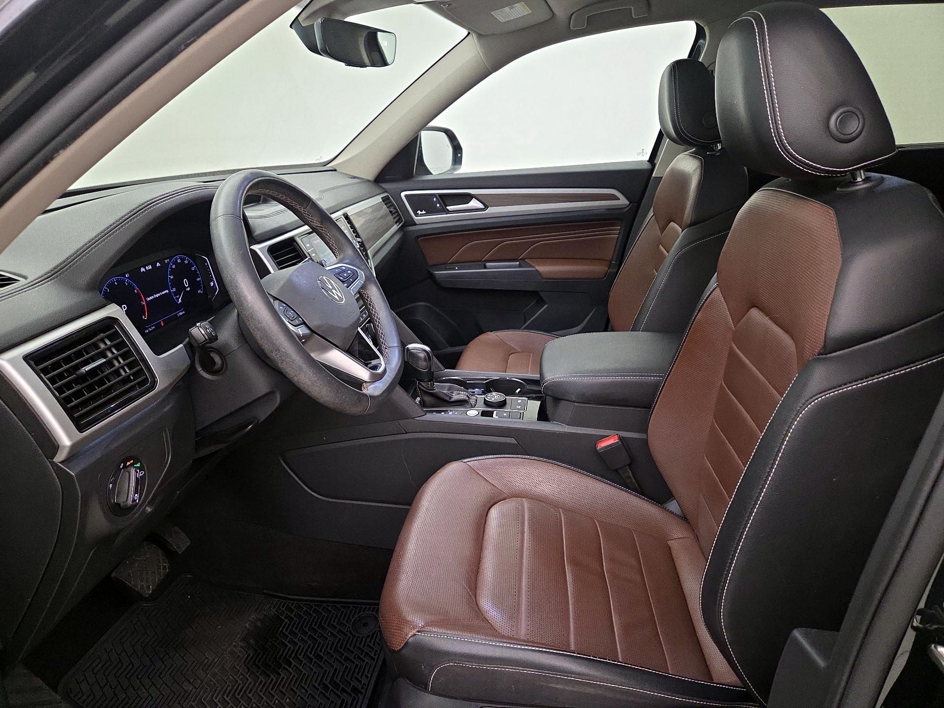 Thumbnail: 2021 Volkswagen Atlas - 11