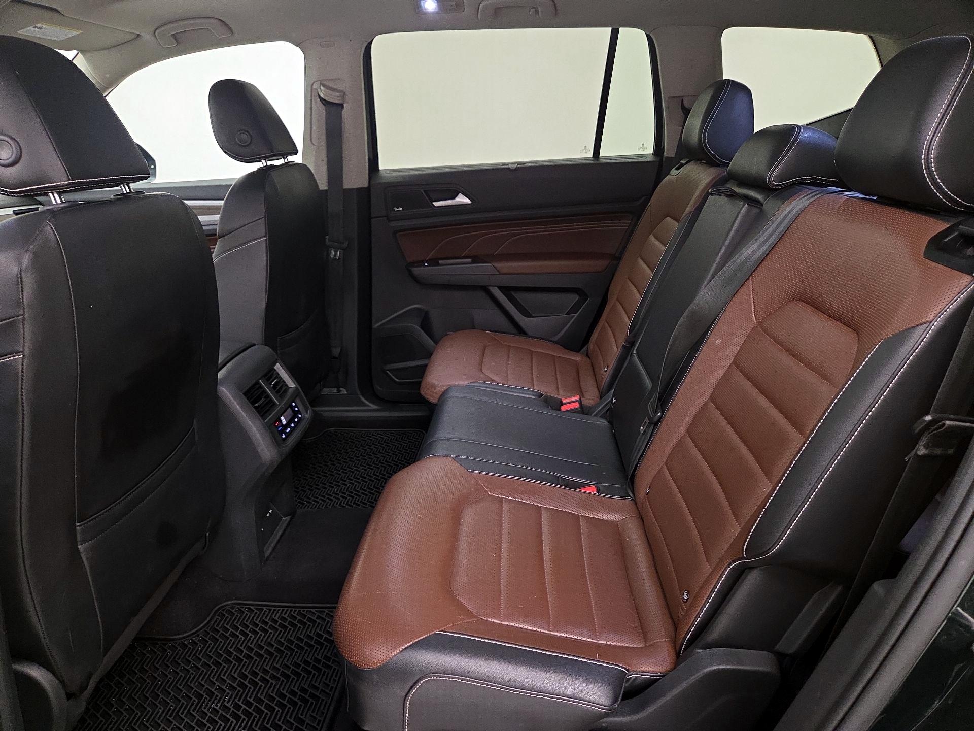 Thumbnail: 2021 Volkswagen Atlas - 20