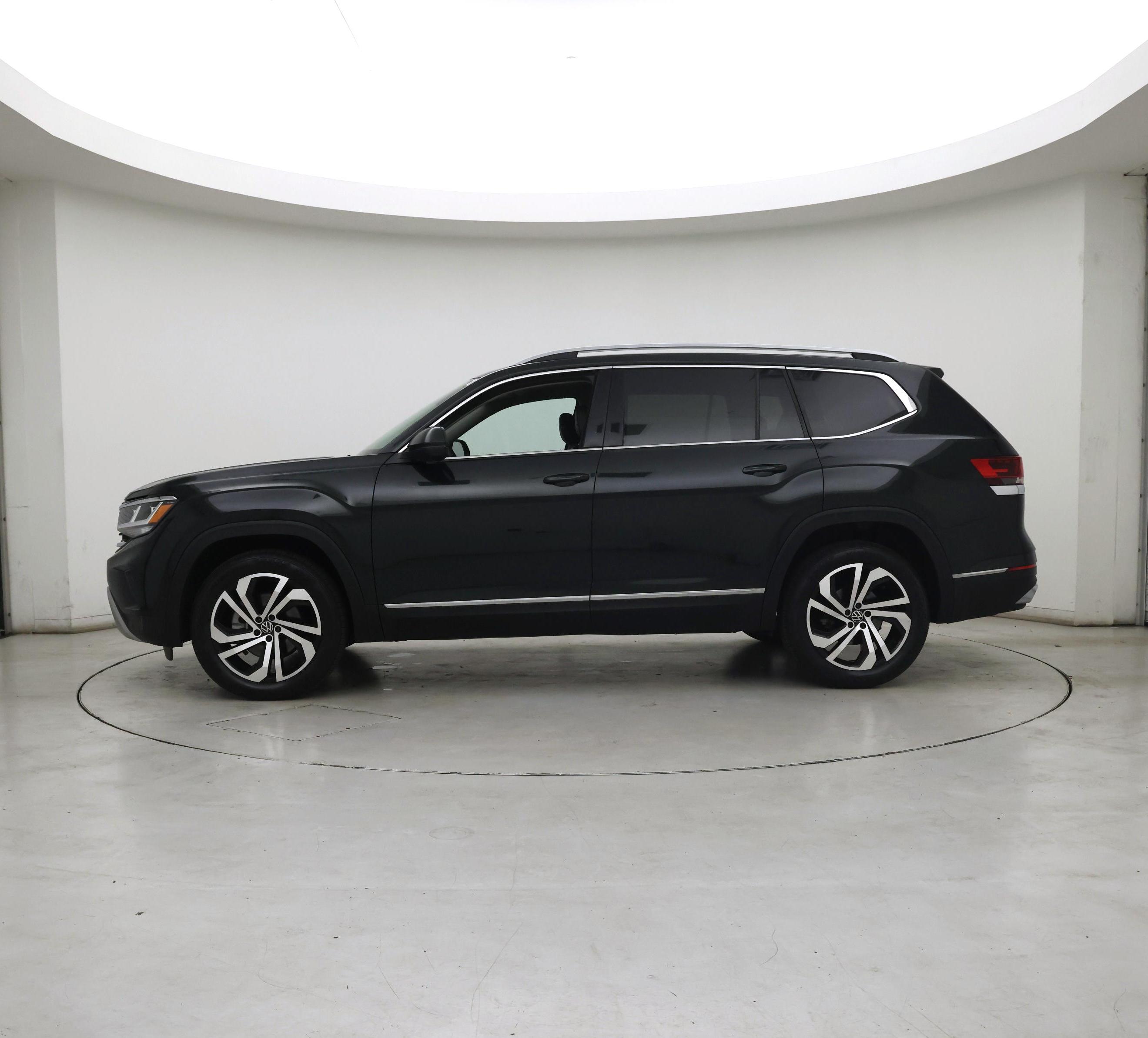 Thumbnail: 2021 Volkswagen Atlas - 3